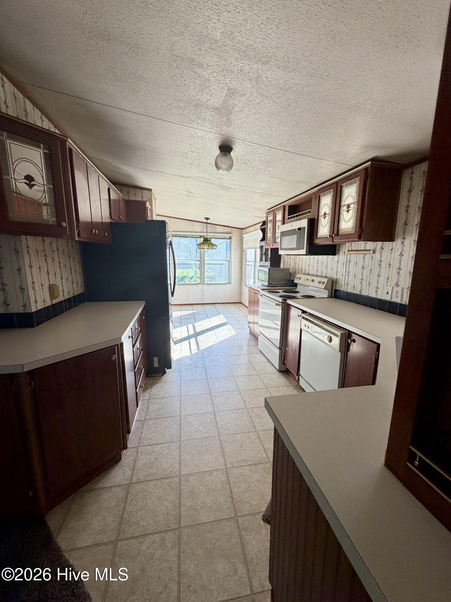 103 E Church Street Property Photo 5