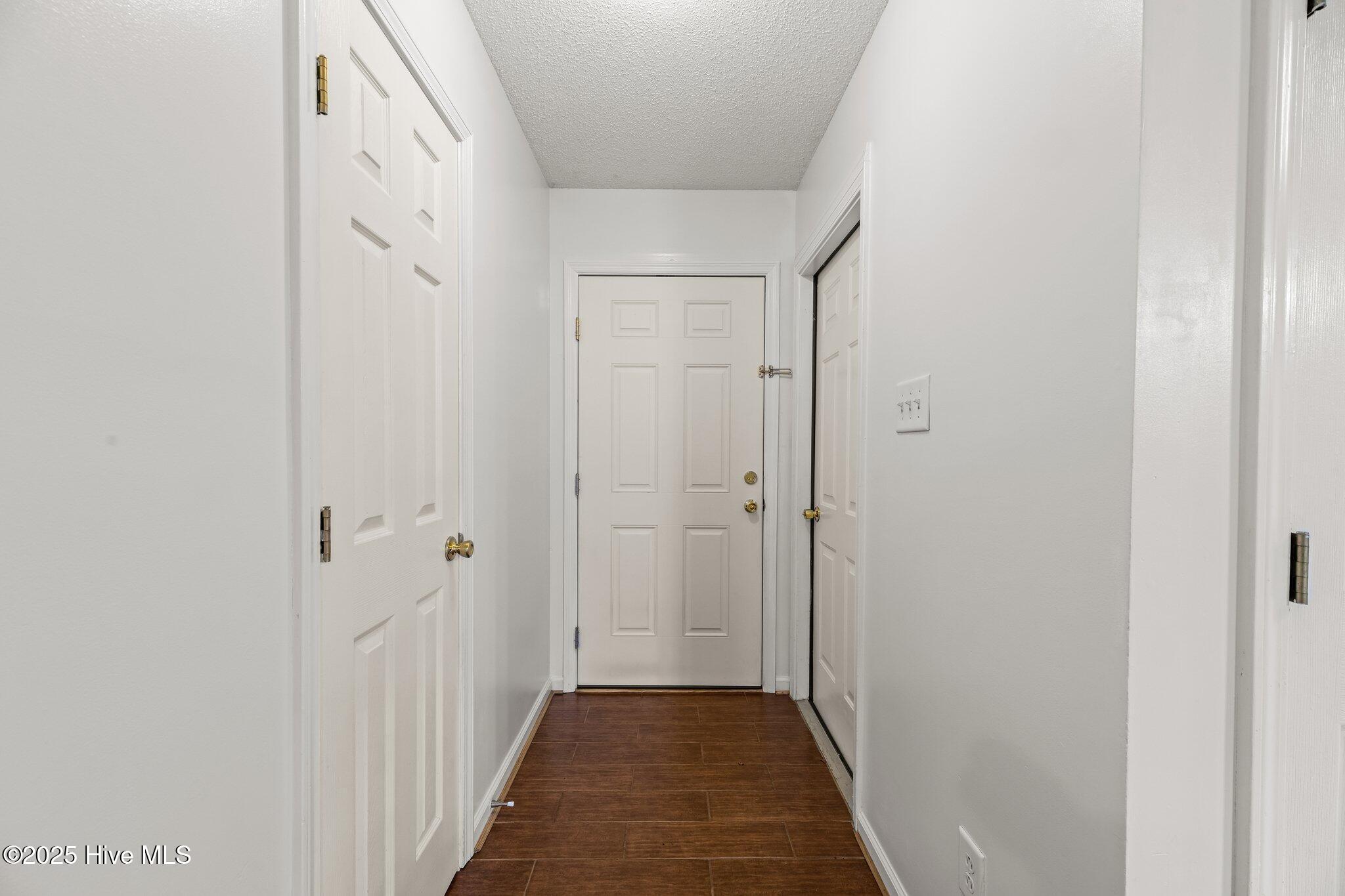 123 Jerrett Lane Property Photo 4