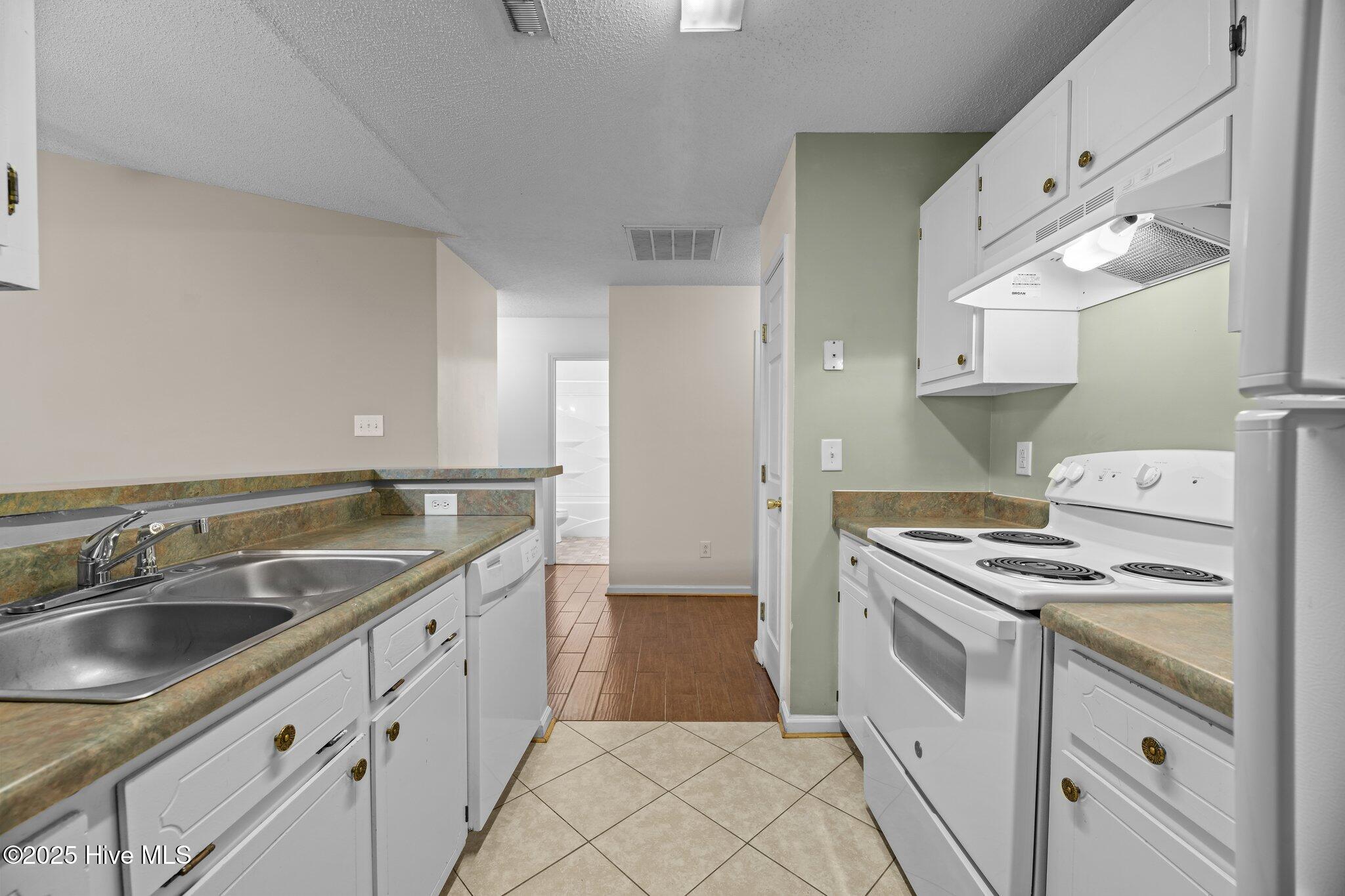 123 Jerrett Lane Property Photo 8