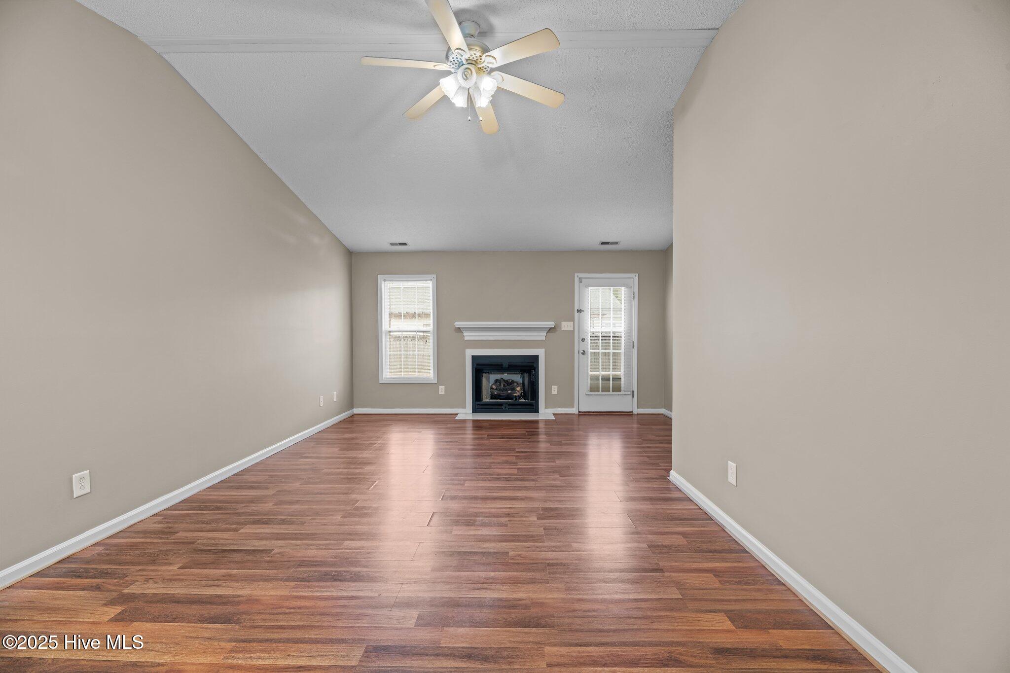 123 Jerrett Lane Property Photo 10