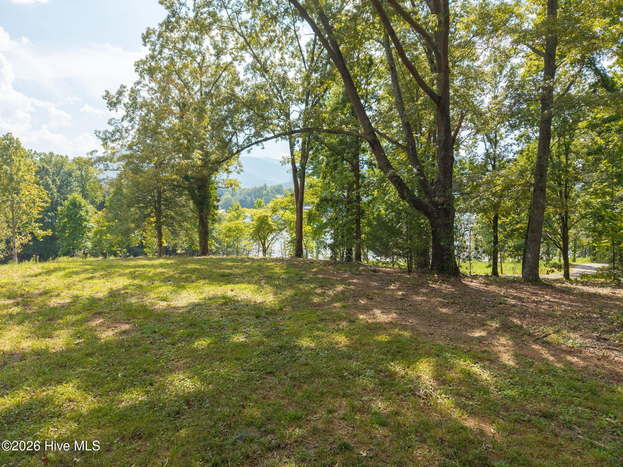 314 Lakeside Drive Property Photo 34
