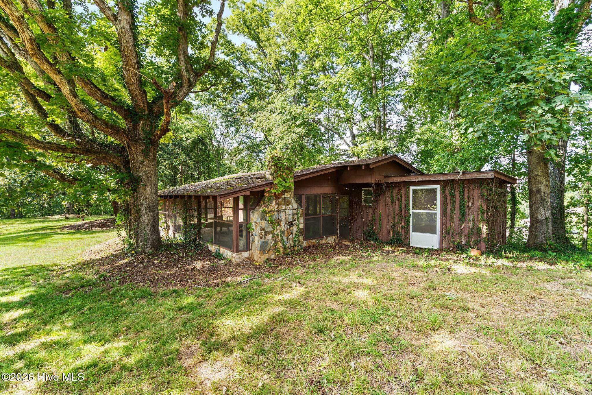 314 Lakeside Drive Property Photo 44