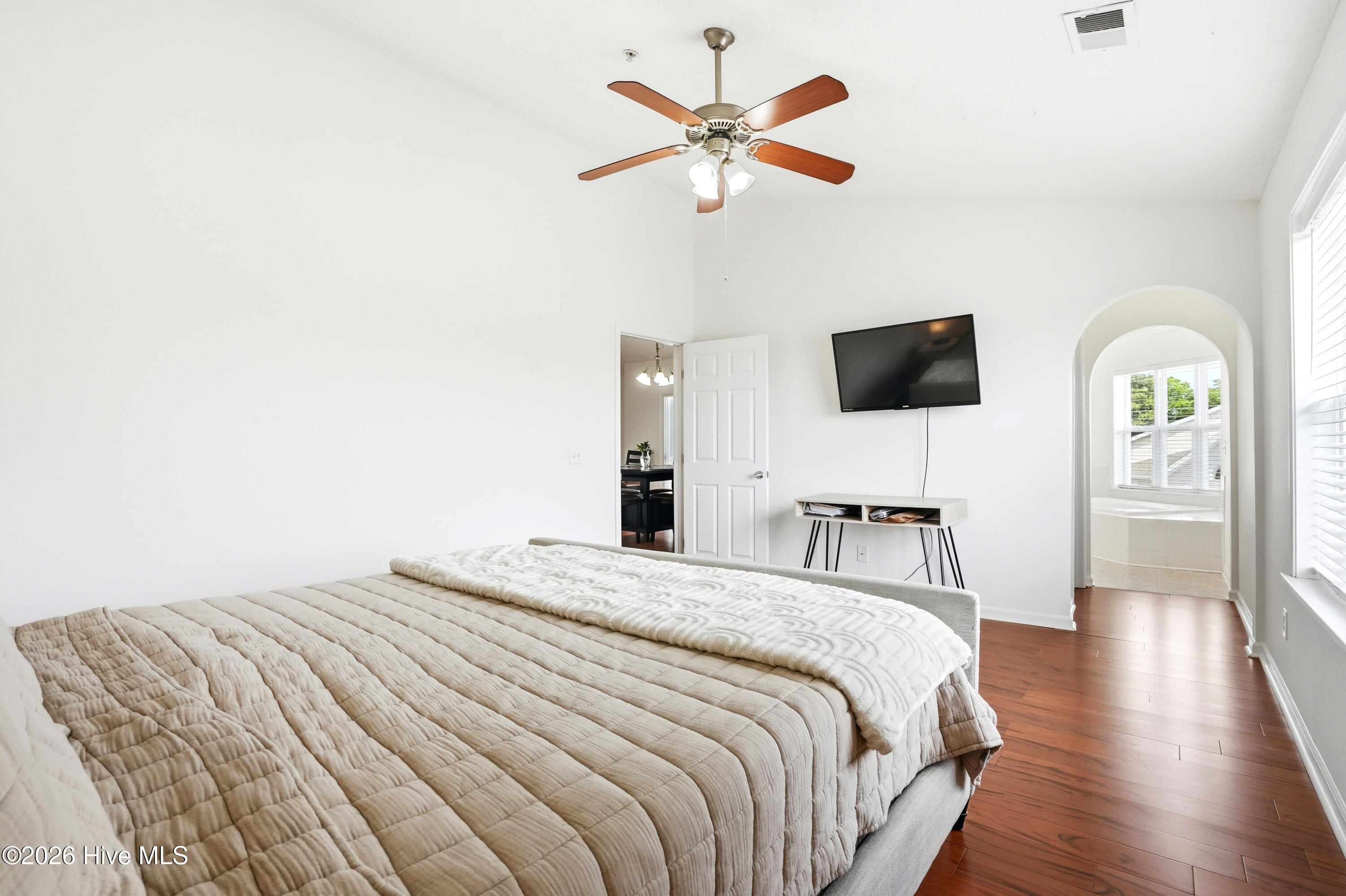 625 Spencer Farlow Drive Unit 30 Property Photo 14