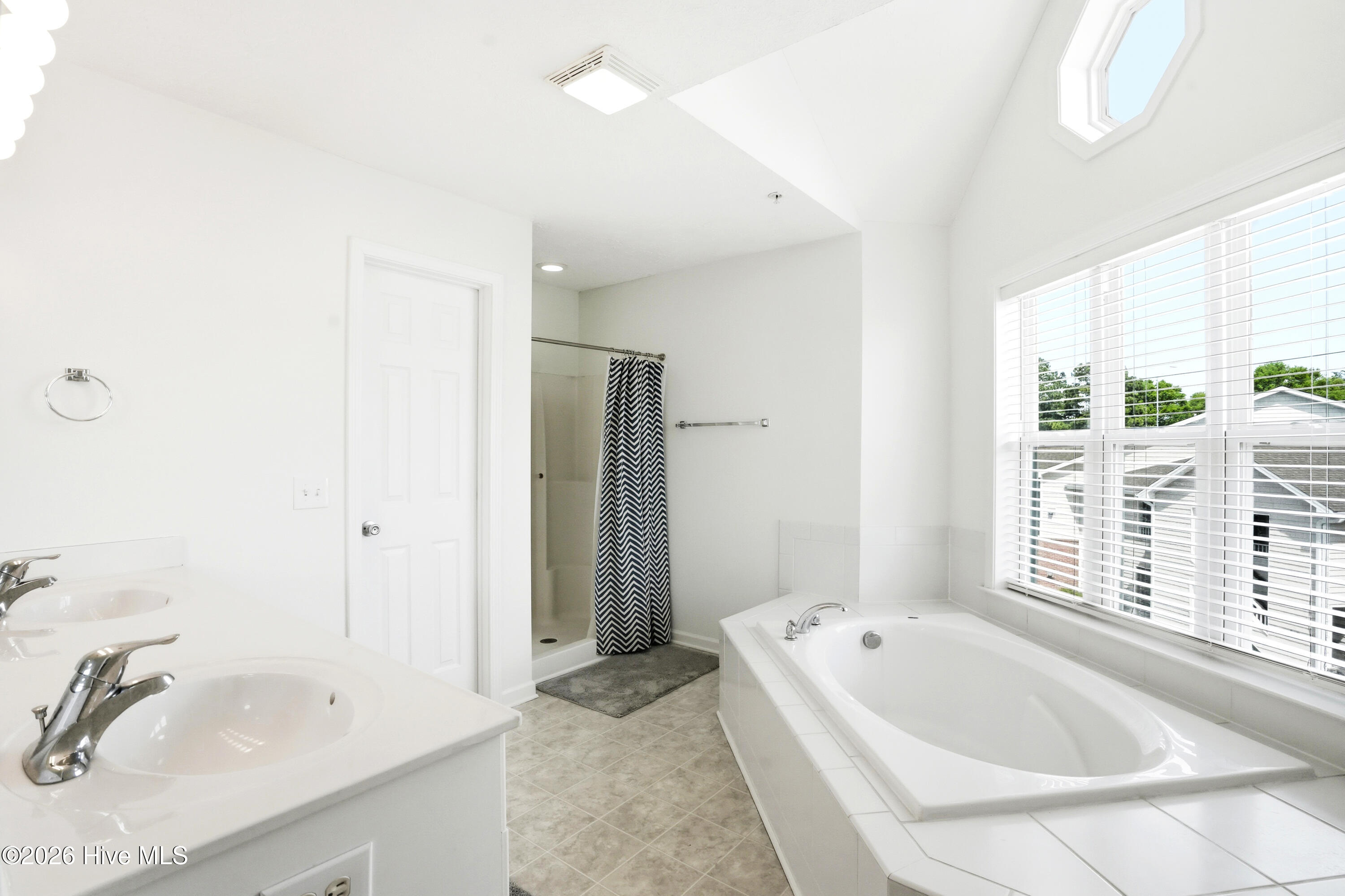 625 Spencer Farlow Drive Unit 30 Property Photo 15