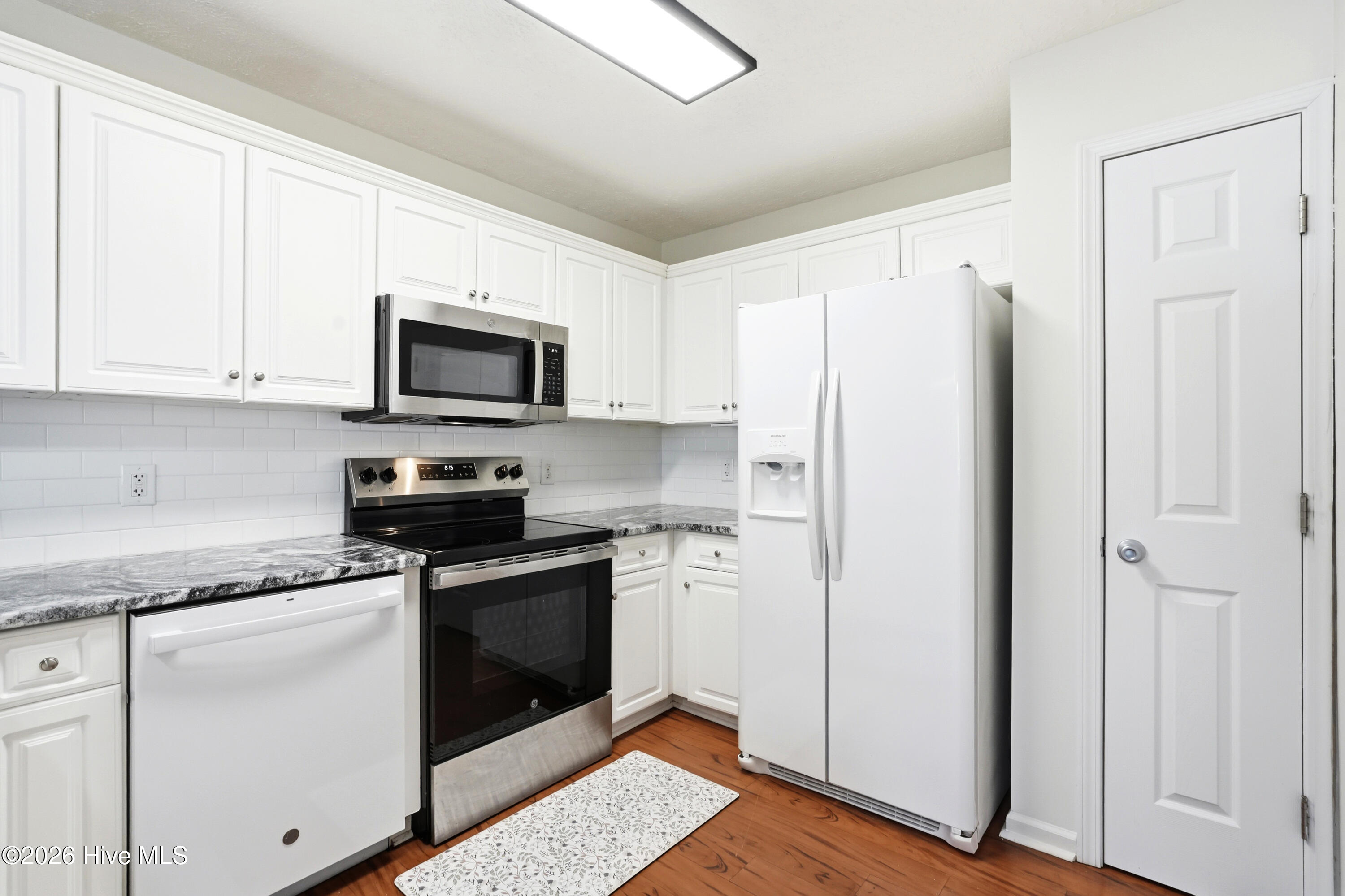 625 Spencer Farlow Drive Unit 30 Property Photo 24