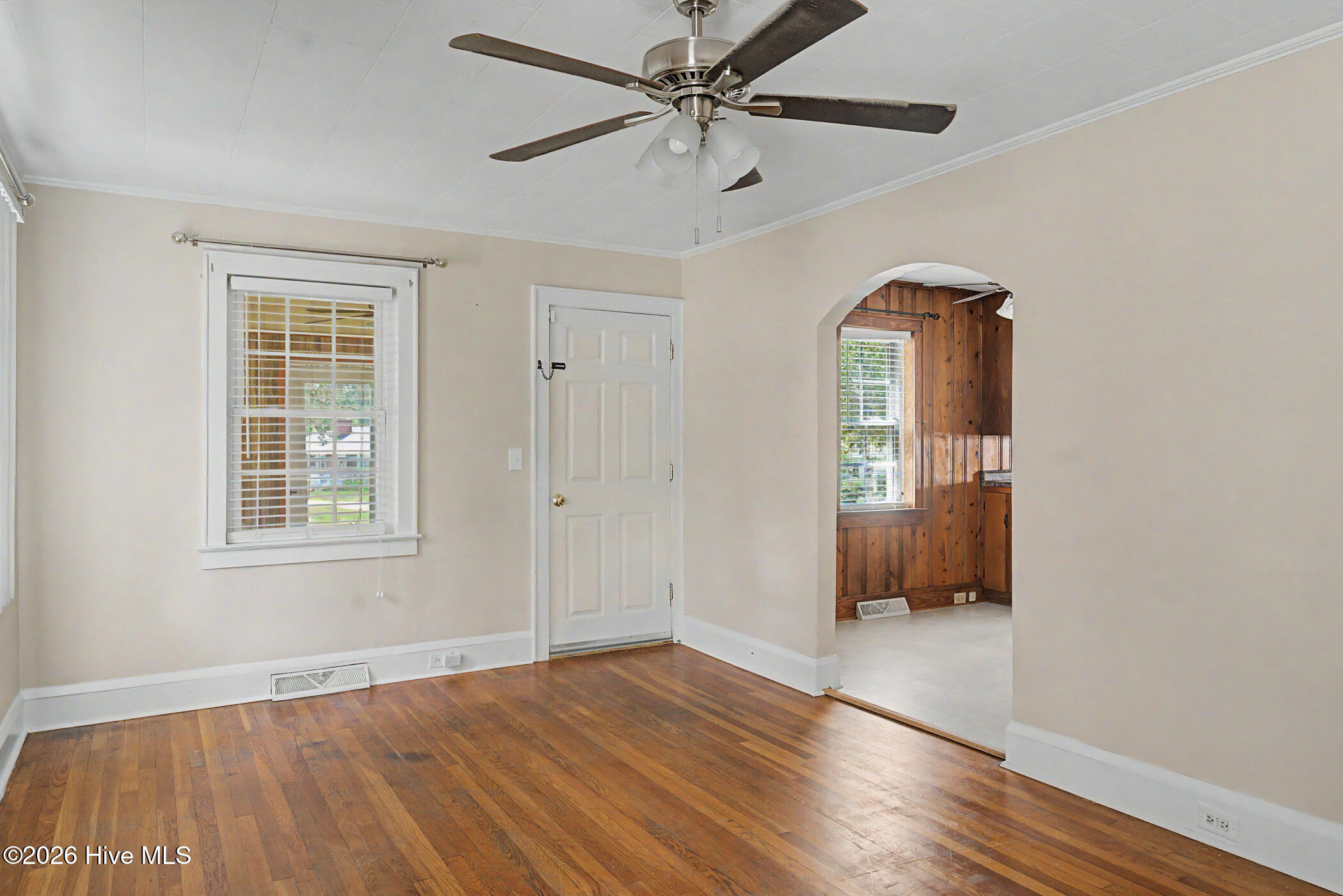 506 Hawthorne Street Property Photo 10