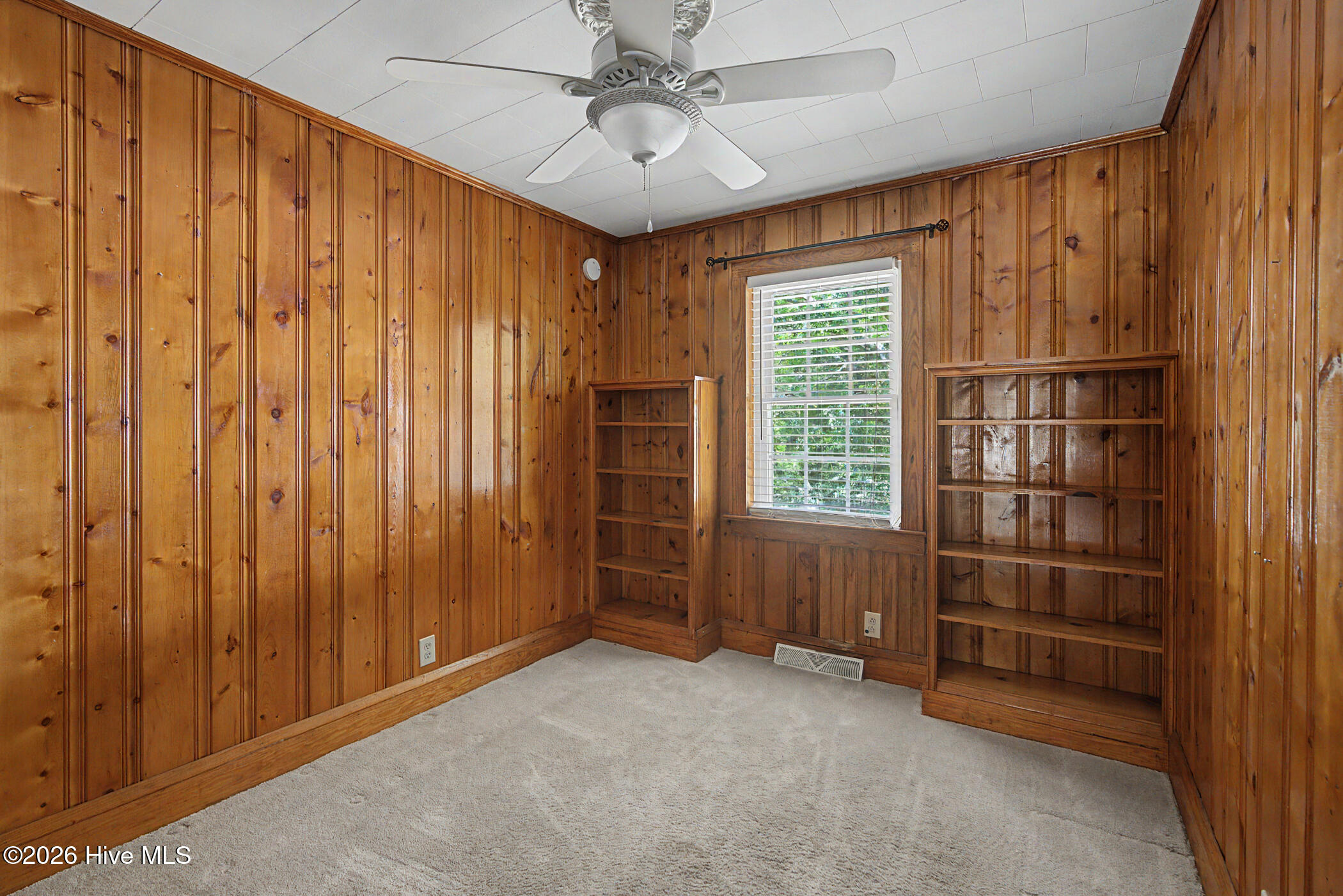 506 Hawthorne Street Property Photo 23