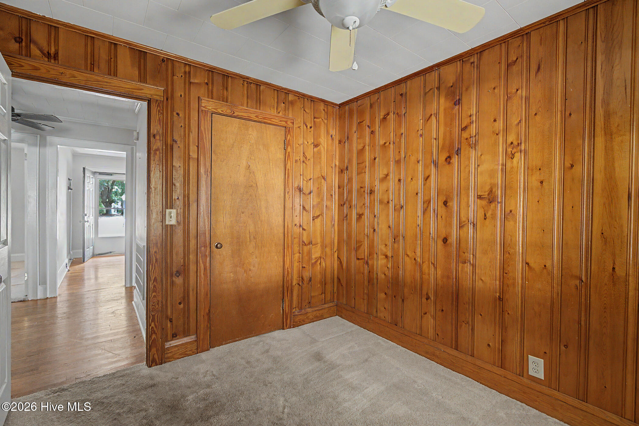 506 Hawthorne Street Property Photo 24