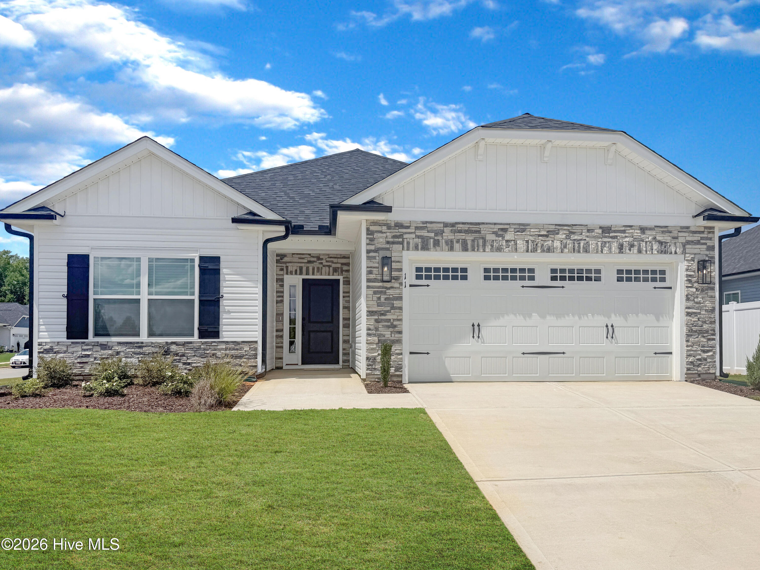 385 Whitetail Way Property Photo 3