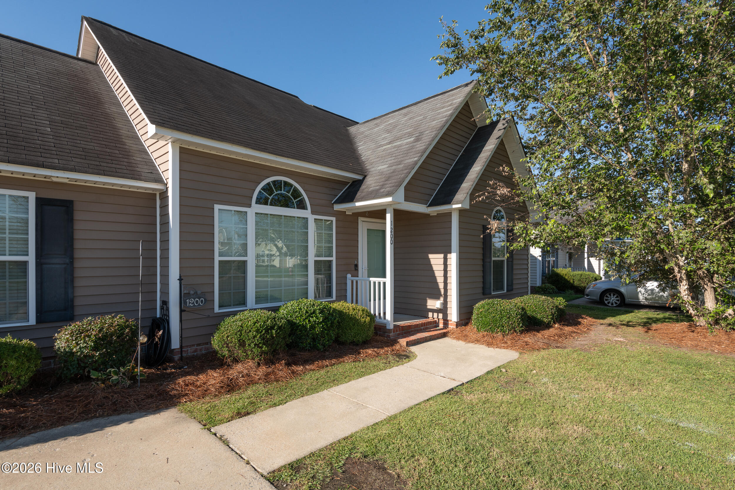 1200 Penncross Drive Property Photo 6