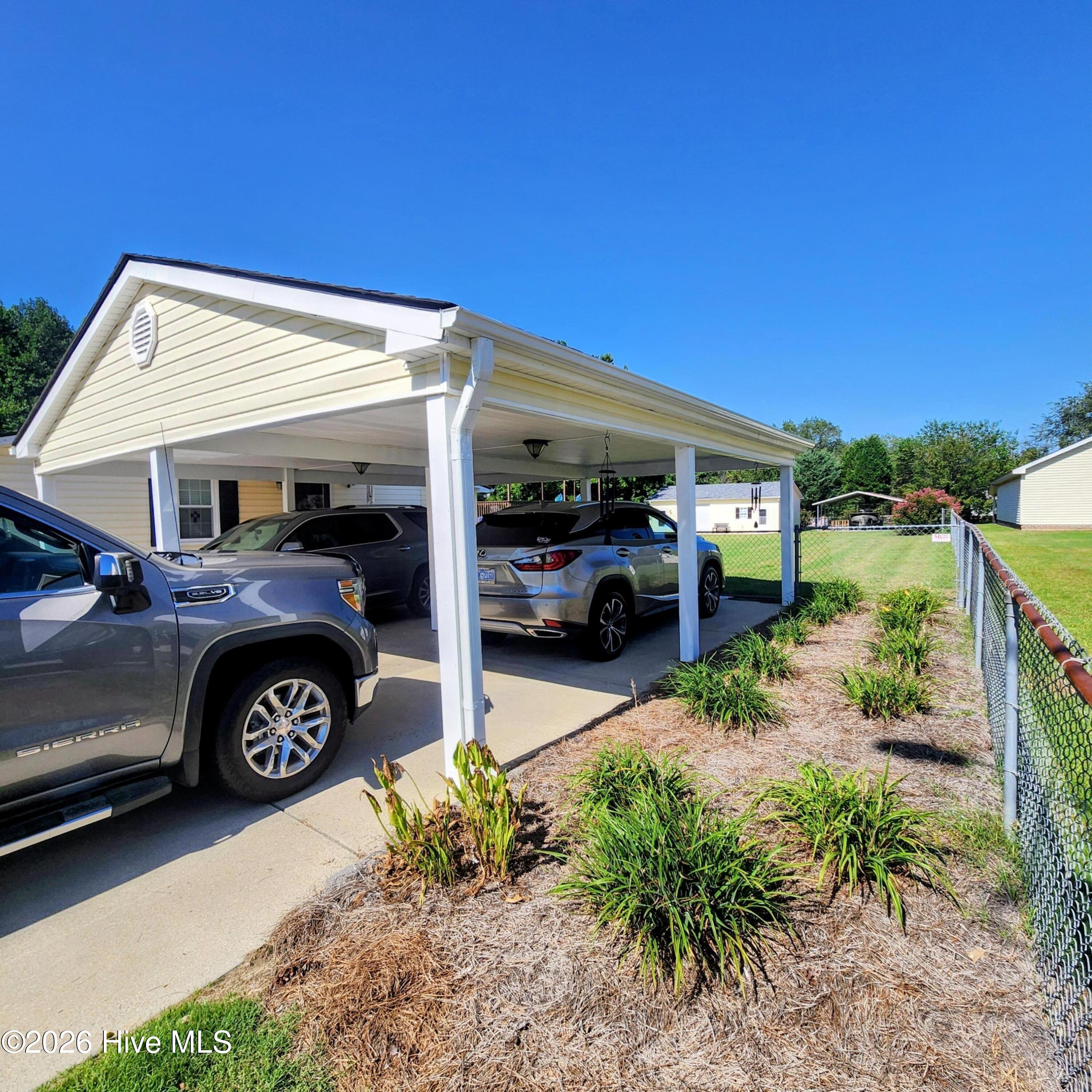 4206 Evansdale Road Property Photo 6