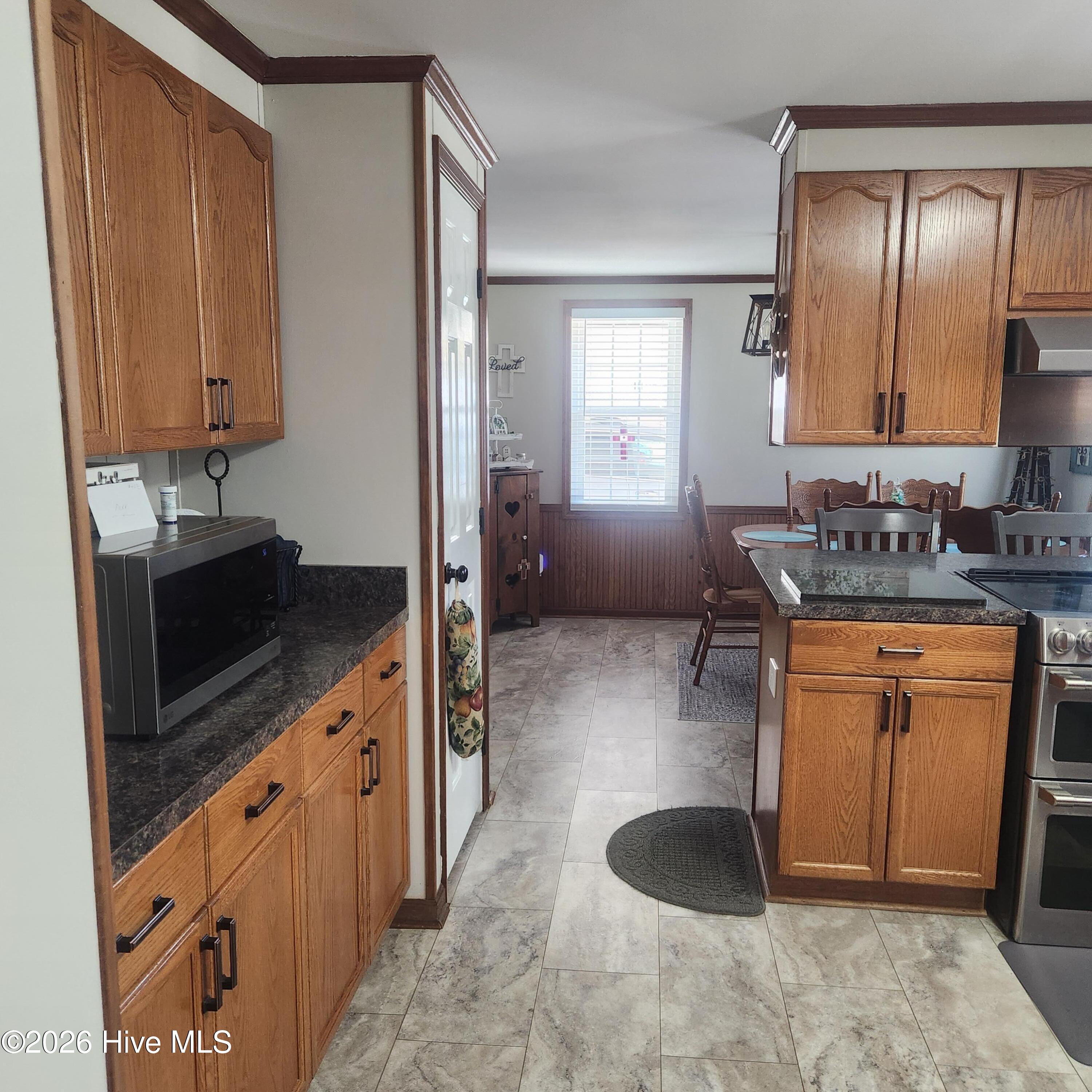 4206 Evansdale Road Property Photo 16