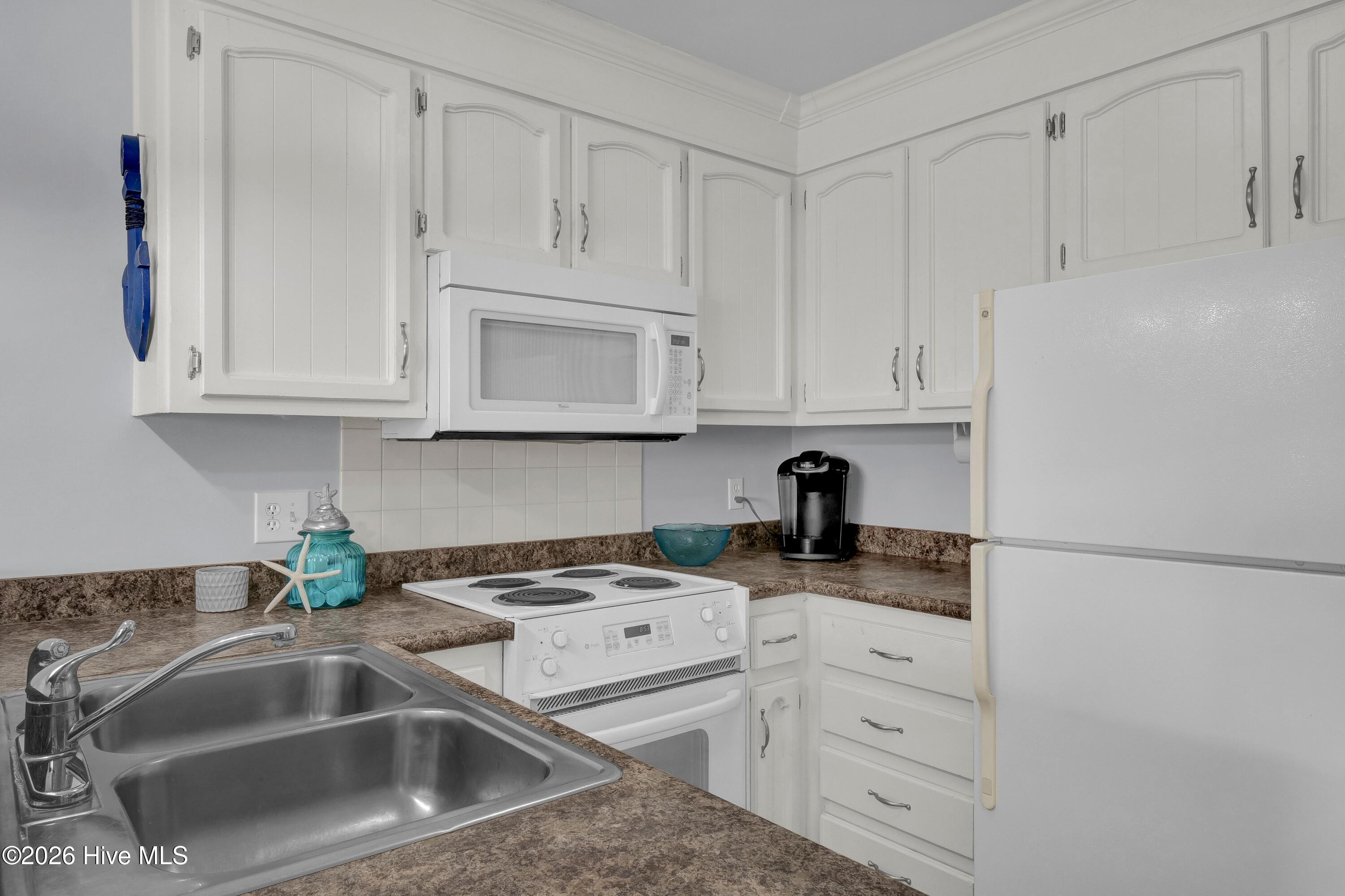1505 Carolina Beach Avenue N 1e Property Photo 11