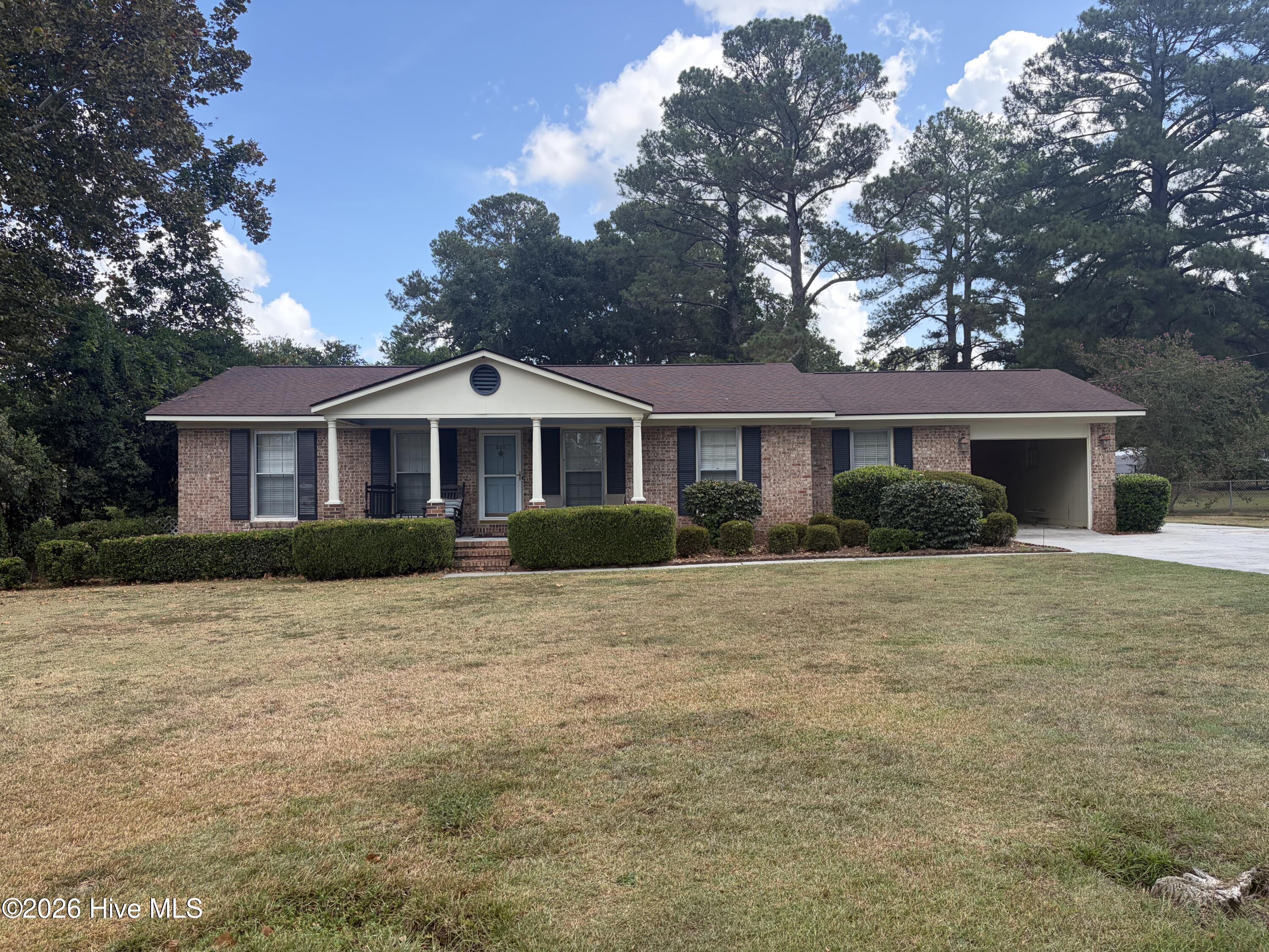 500 Guill Street Property Photo 1