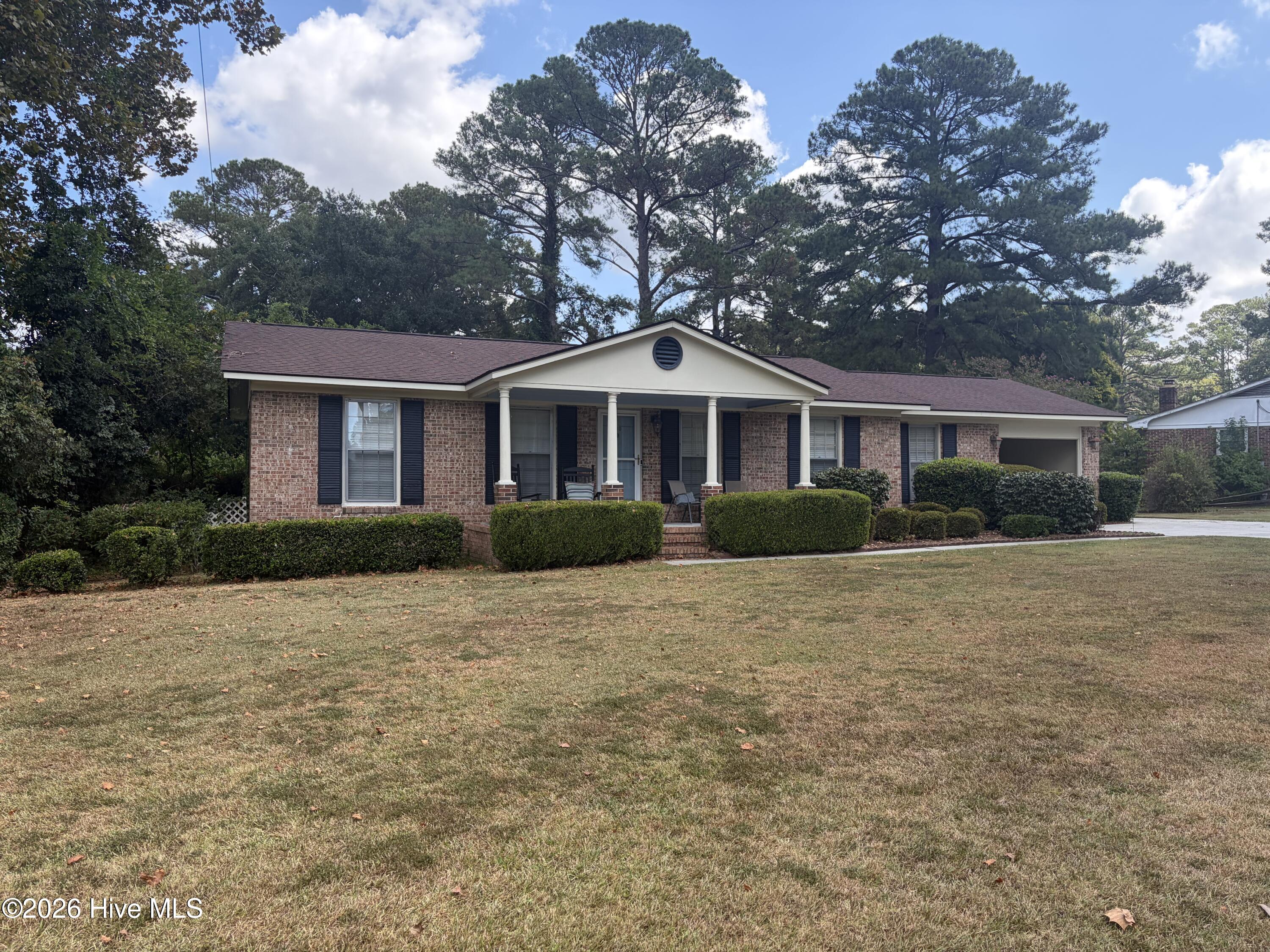 500 Guill Street Property Photo 2