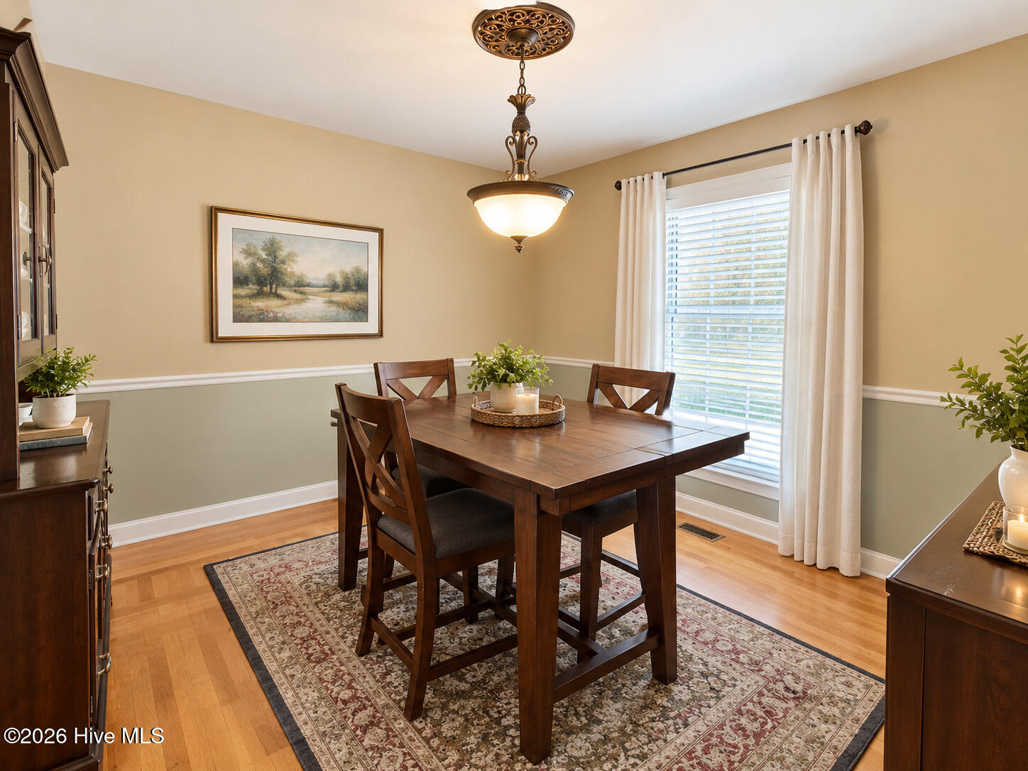 500 Guill Street Property Photo 5