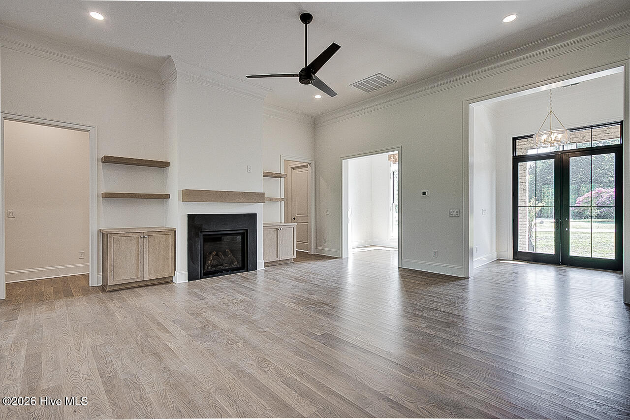 2137 Patriot Woods Drive Property Photo 5