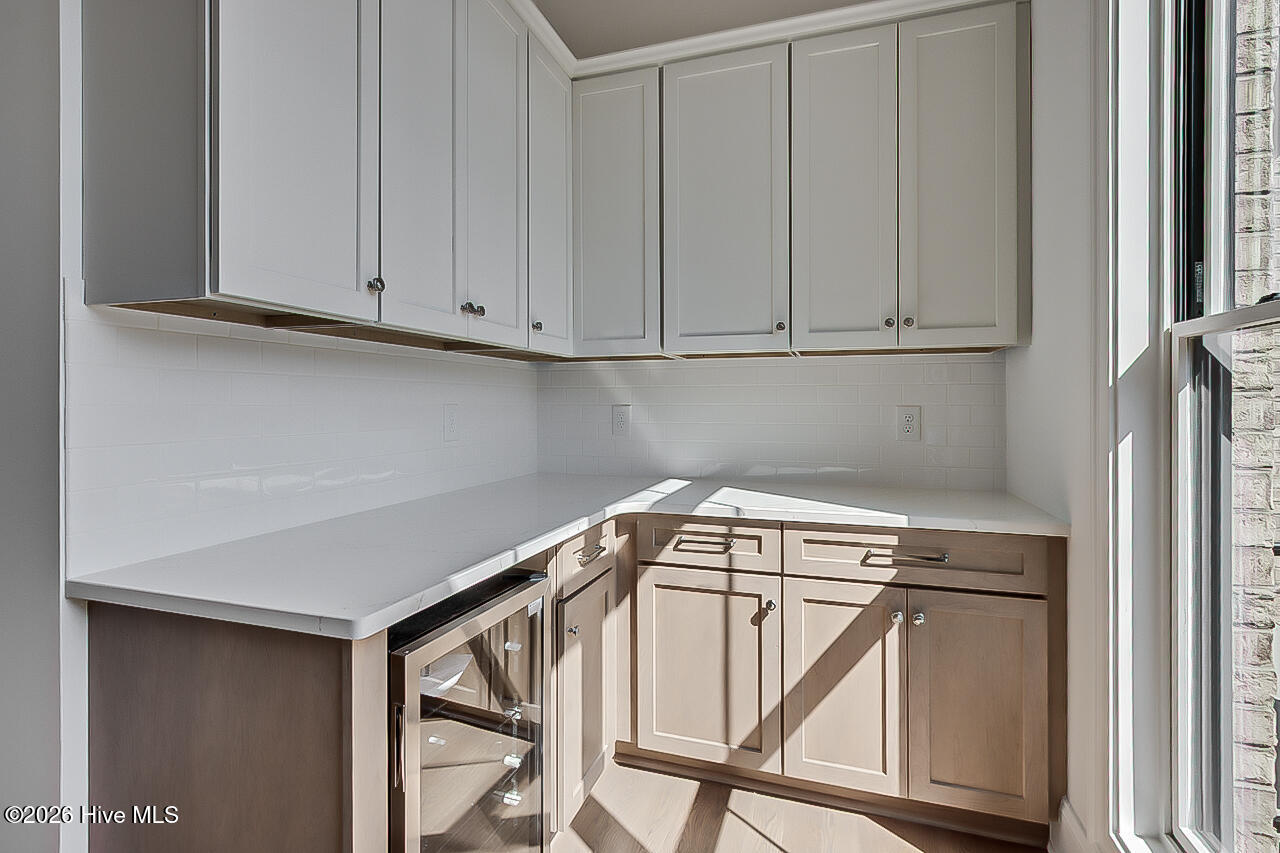2137 Patriot Woods Drive Property Photo 13