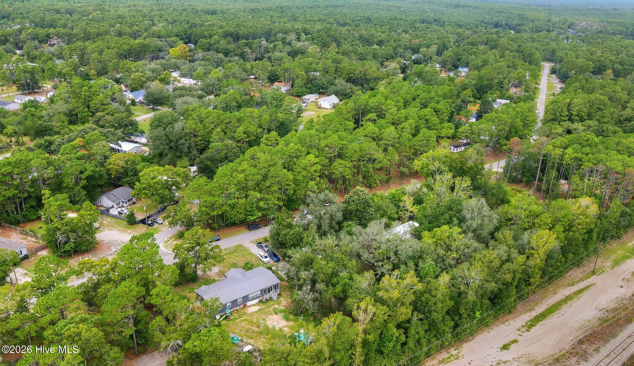 198 Redwood Road Property Photo 6