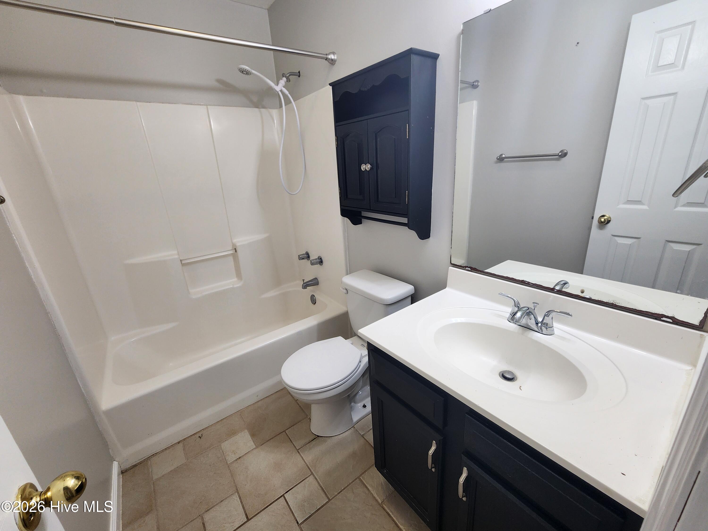 115 Eastgate Drive Property Photo 10