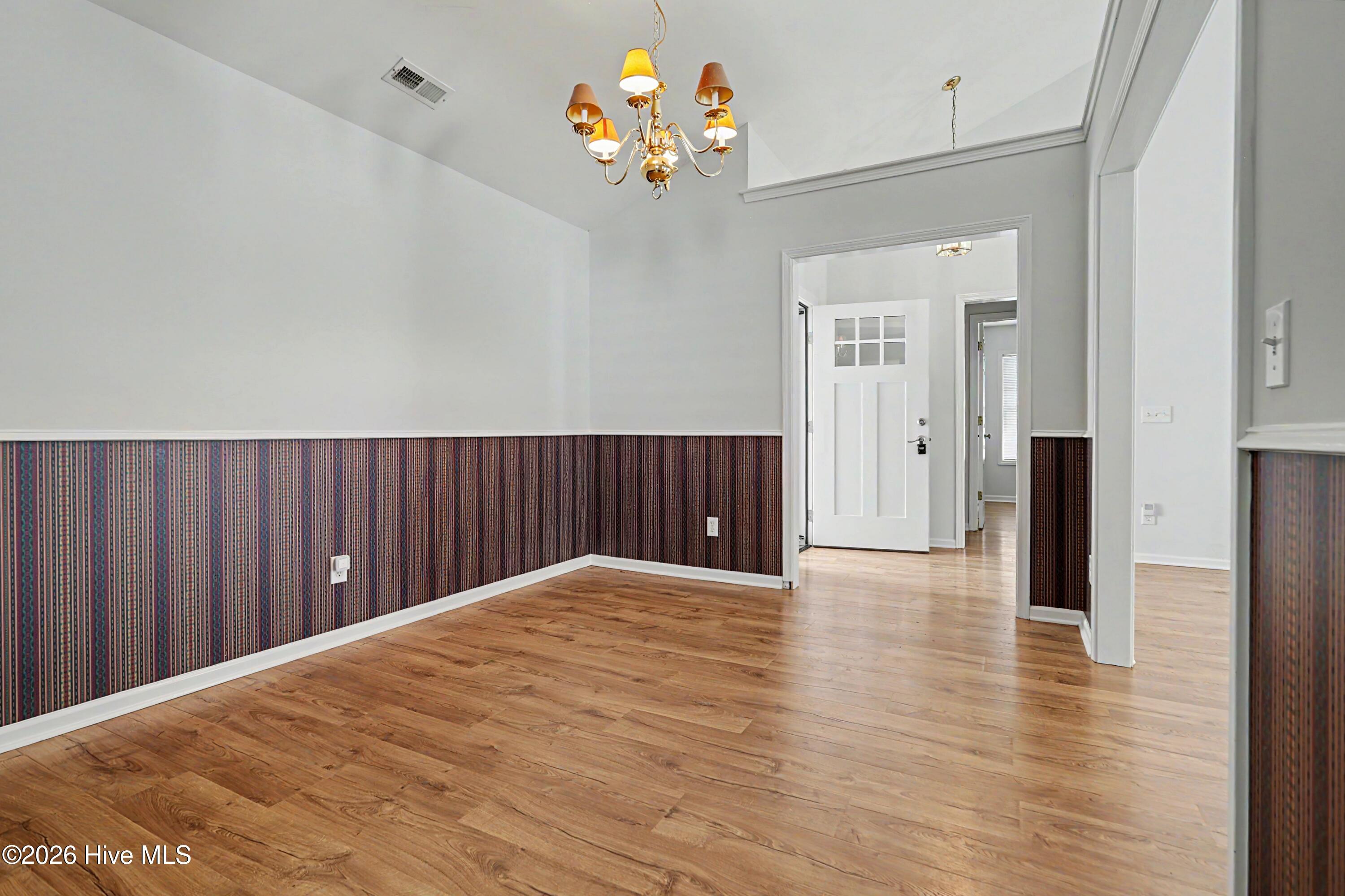 5103 Long Pointe Road Property Photo 7