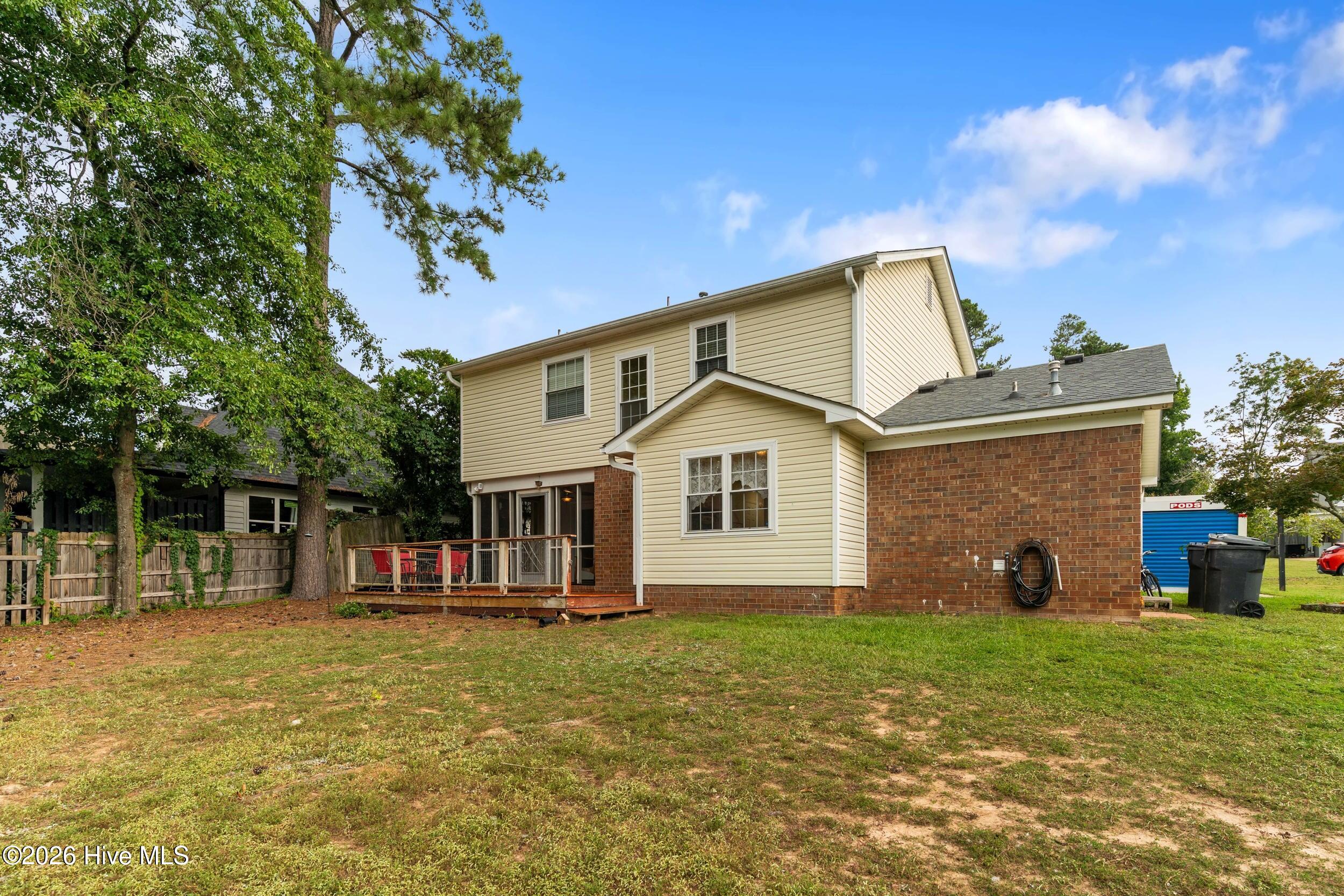 151 Moss Creek Drive Property Photo 3
