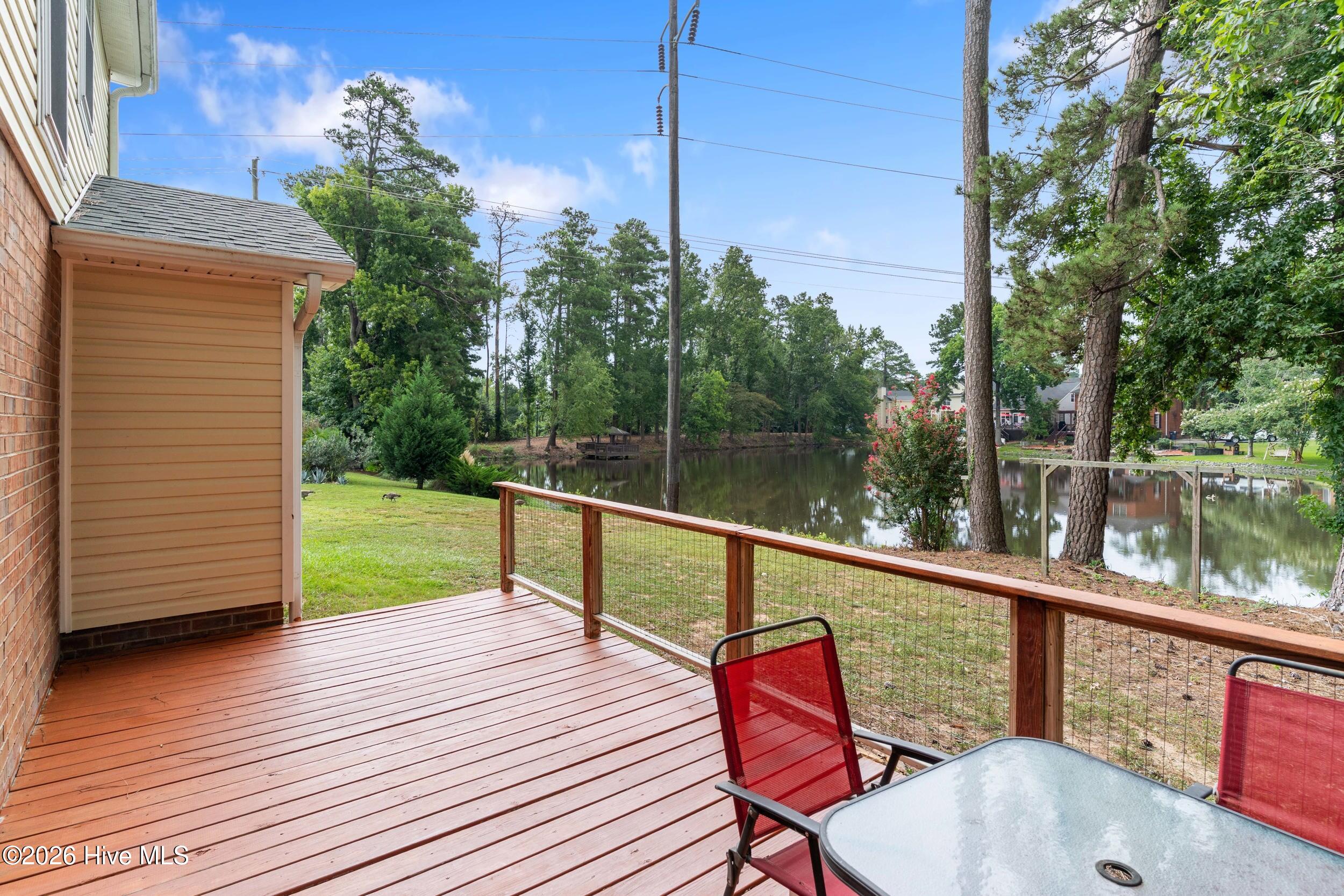 151 Moss Creek Drive Property Photo 6
