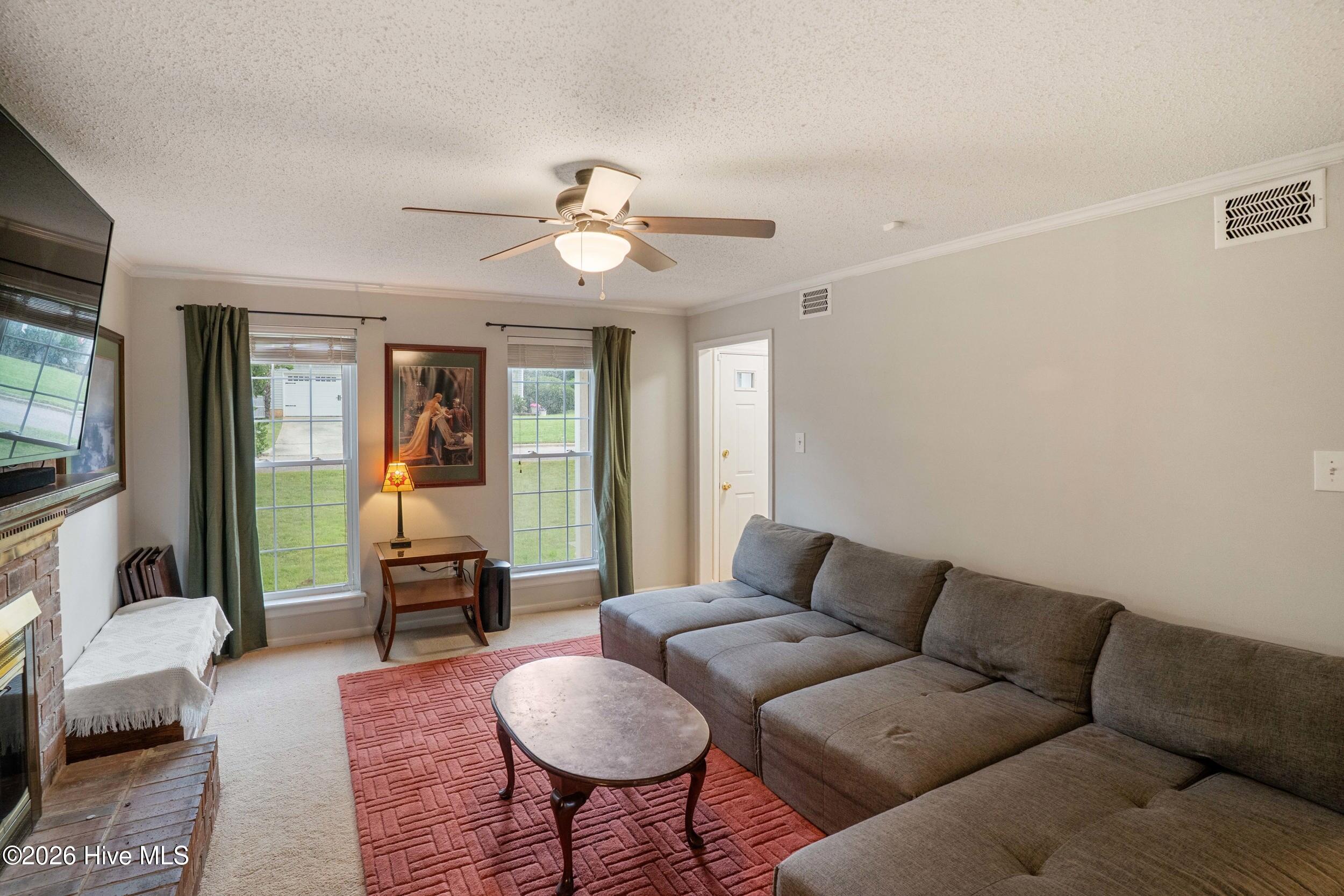 151 Moss Creek Drive Property Photo 8