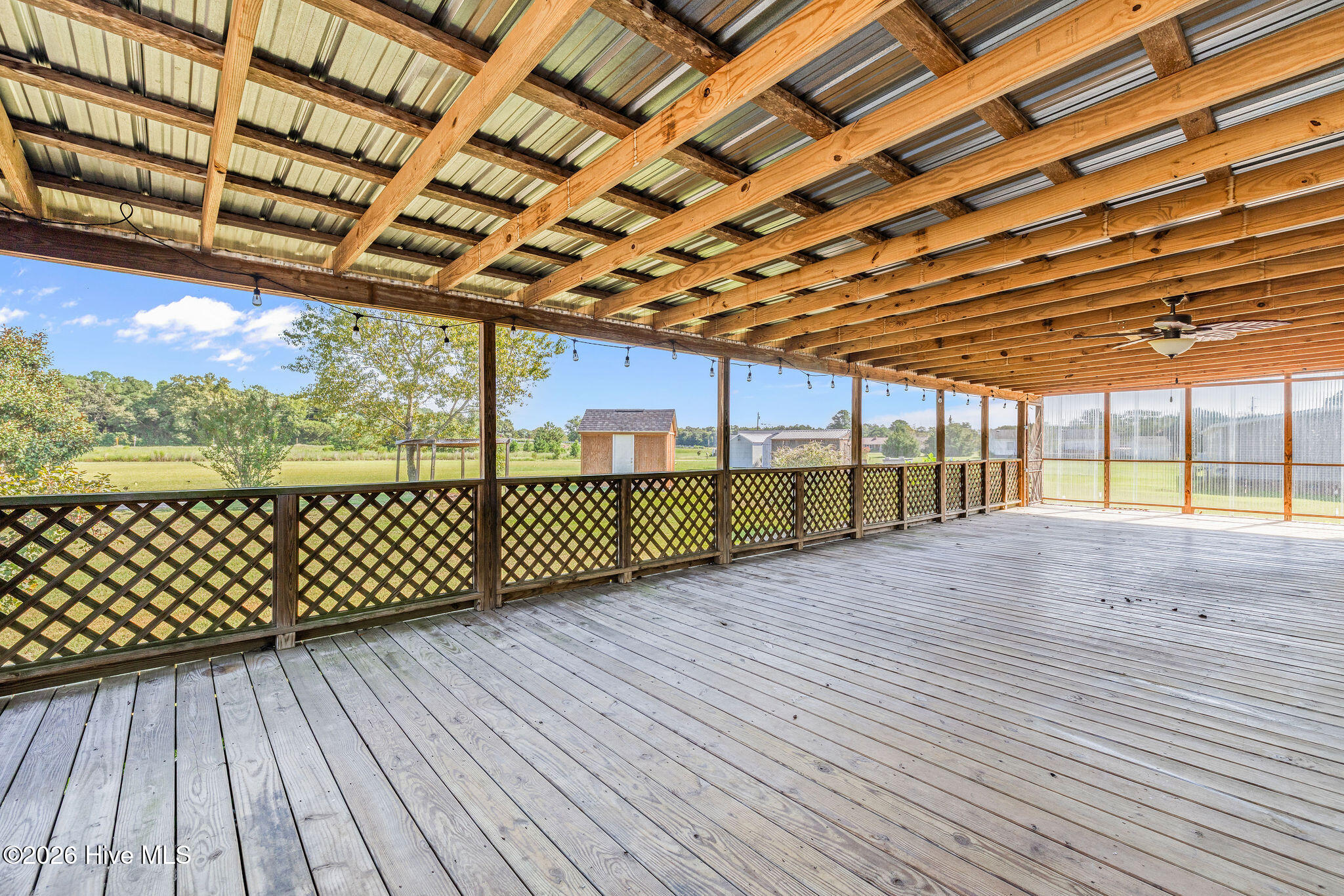 5366 Sterling Drive Property Photo 16
