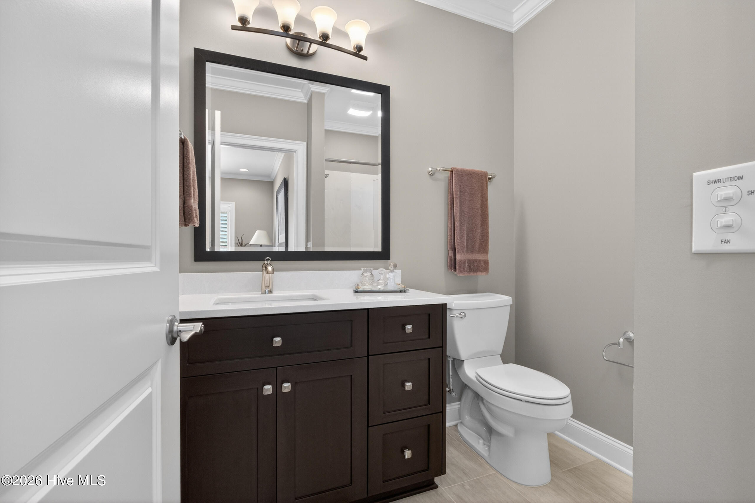 156 Quiet Oak Court Property Photo 26
