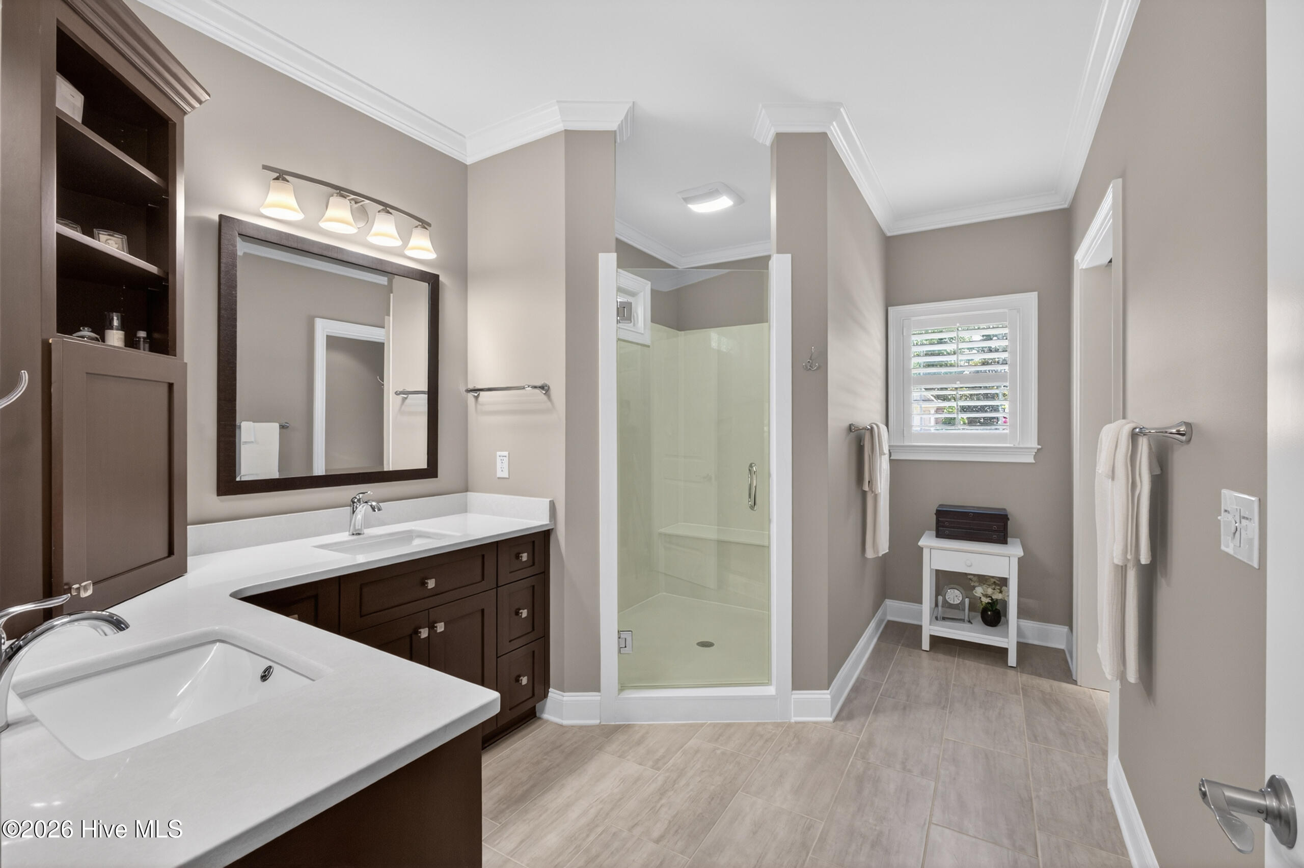 156 Quiet Oak Court Property Photo 34