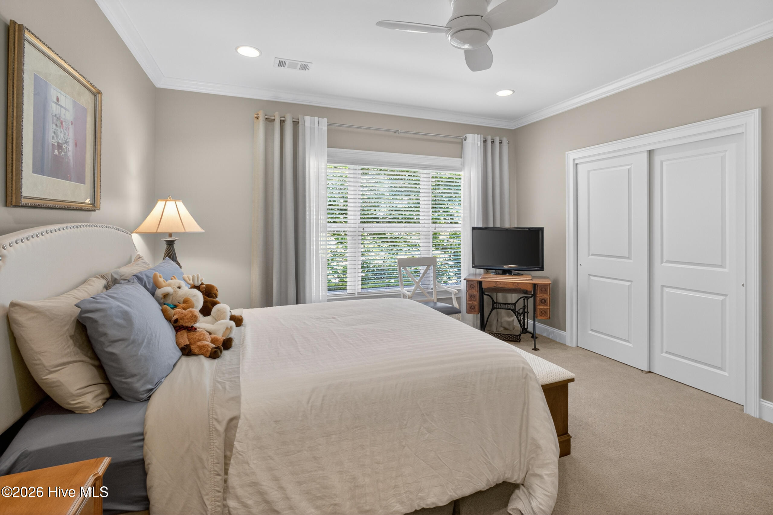 156 Quiet Oak Court Property Photo 43