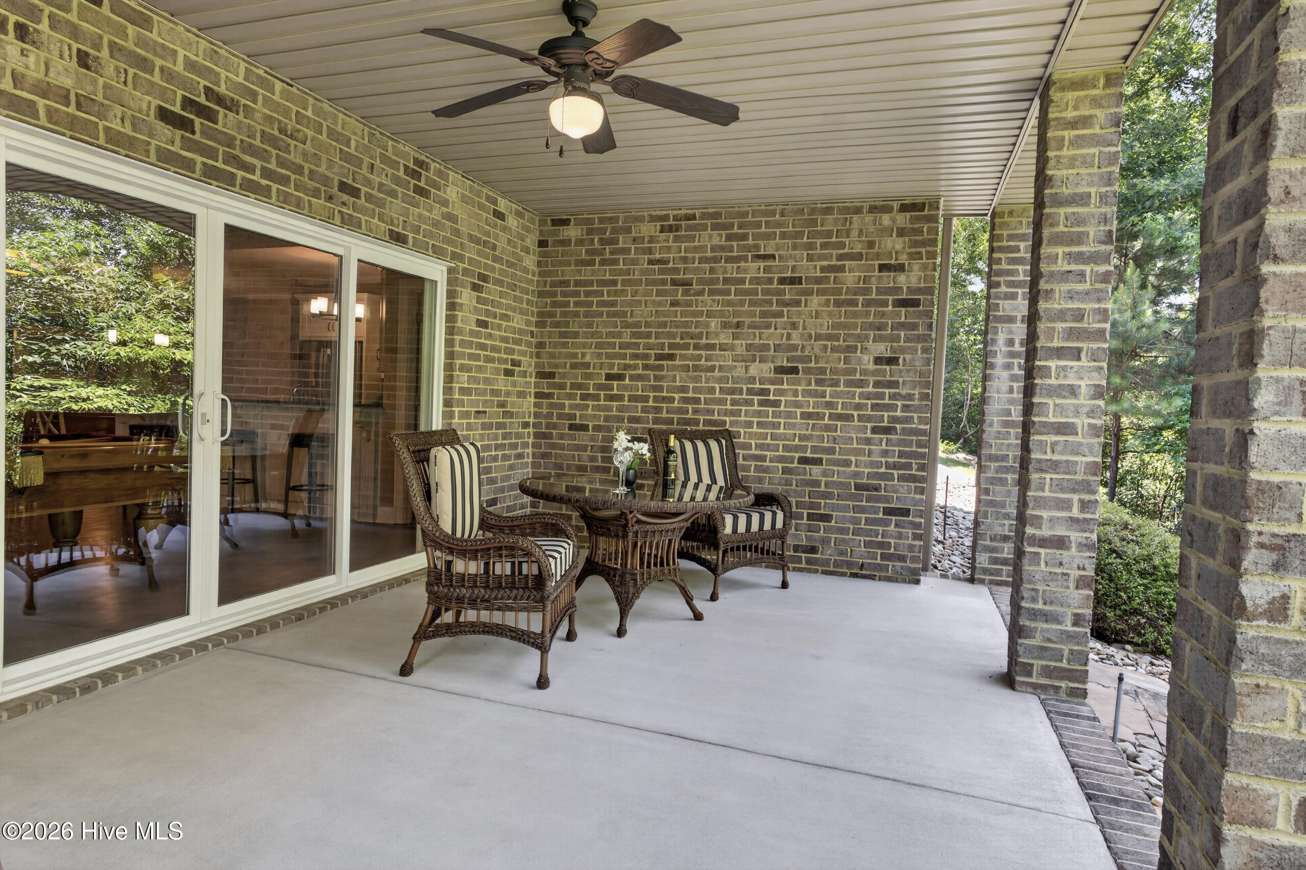 156 Quiet Oak Court Property Photo 57