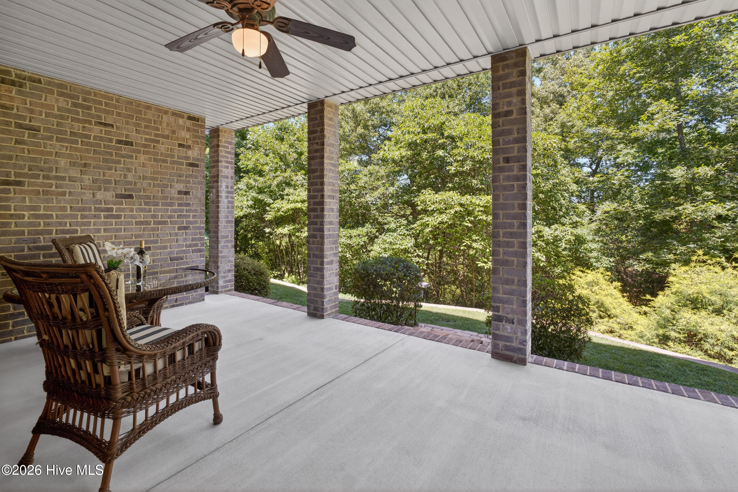 156 Quiet Oak Court Property Photo 58