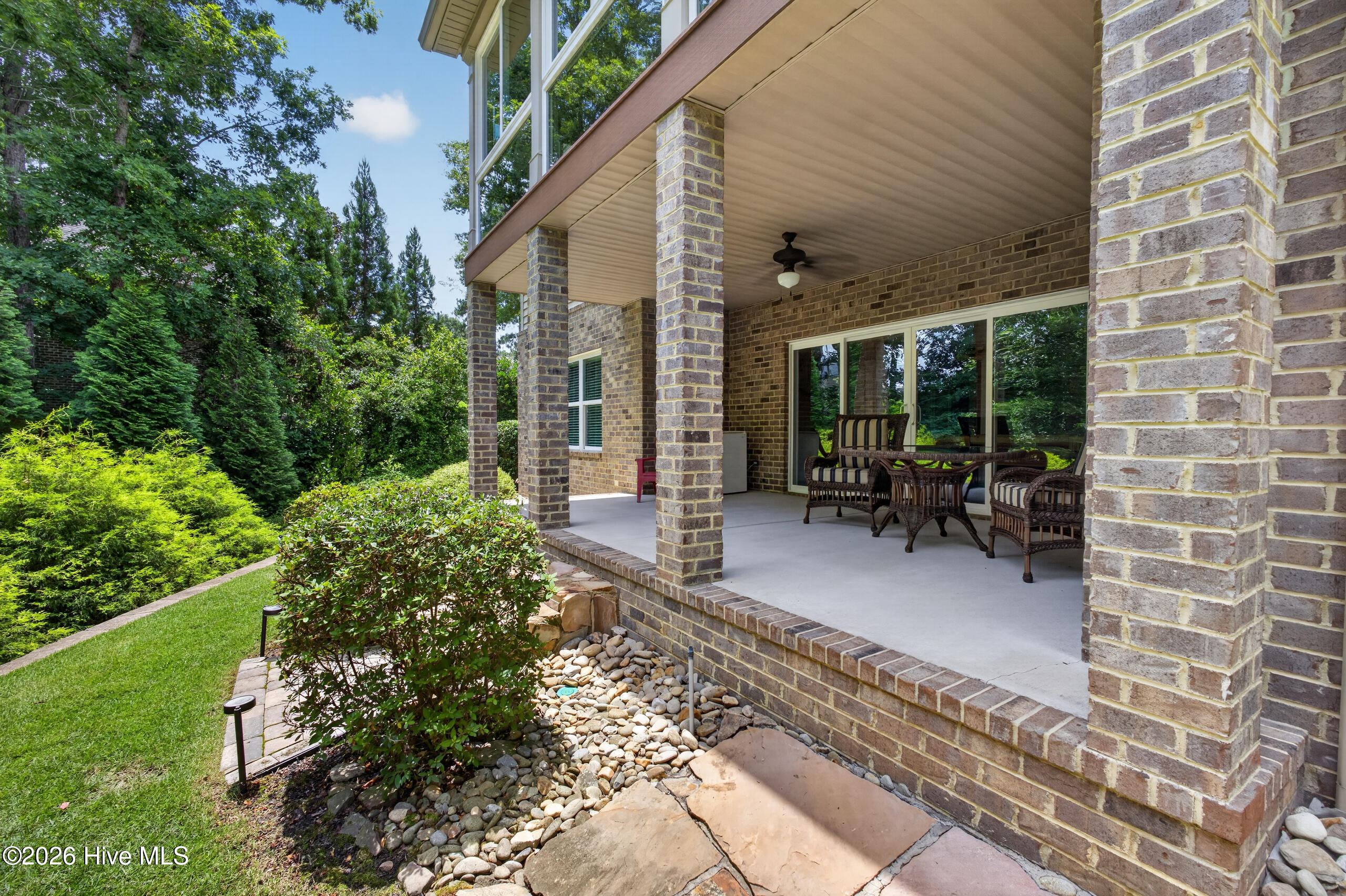 156 Quiet Oak Court Property Photo 60