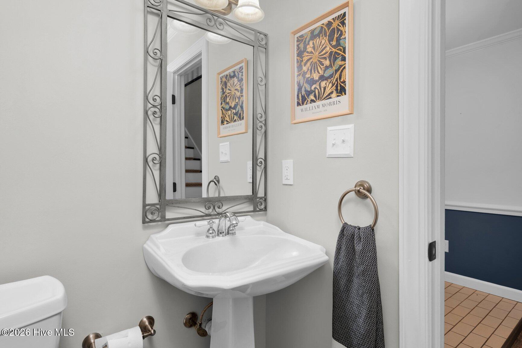 2239 Creekridge Drive Property Photo 11