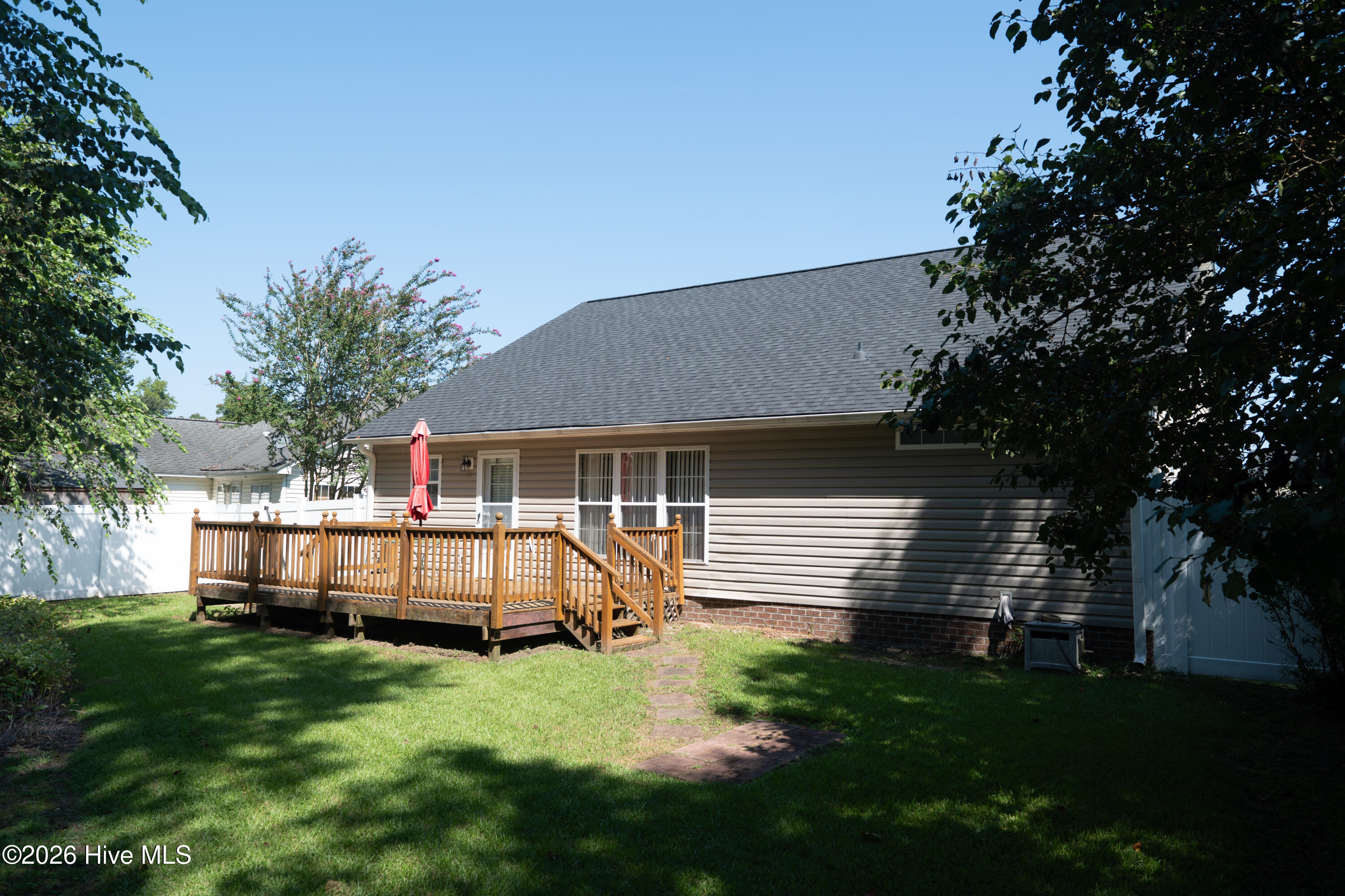 3870 Countryaire Drive Property Photo 5