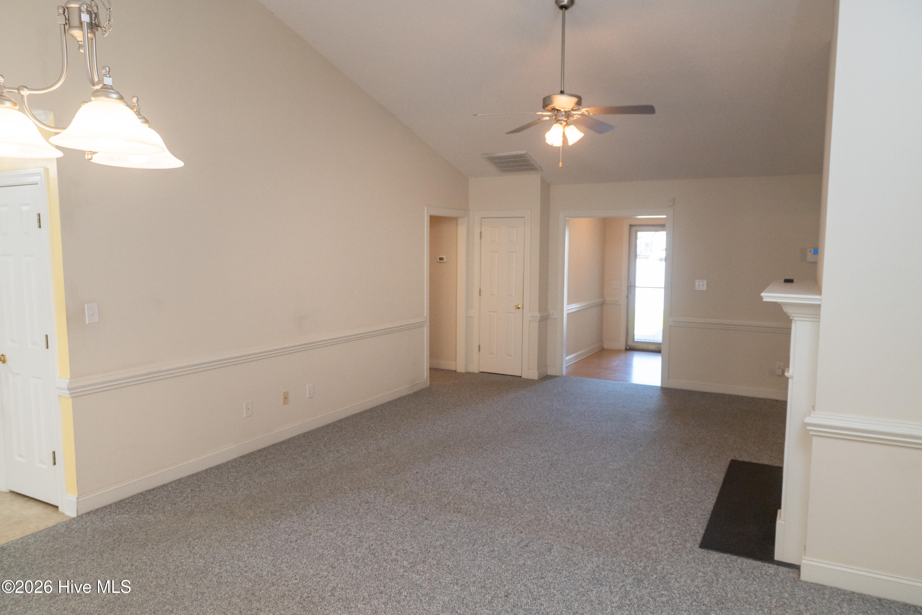 3870 Countryaire Drive Property Photo 11