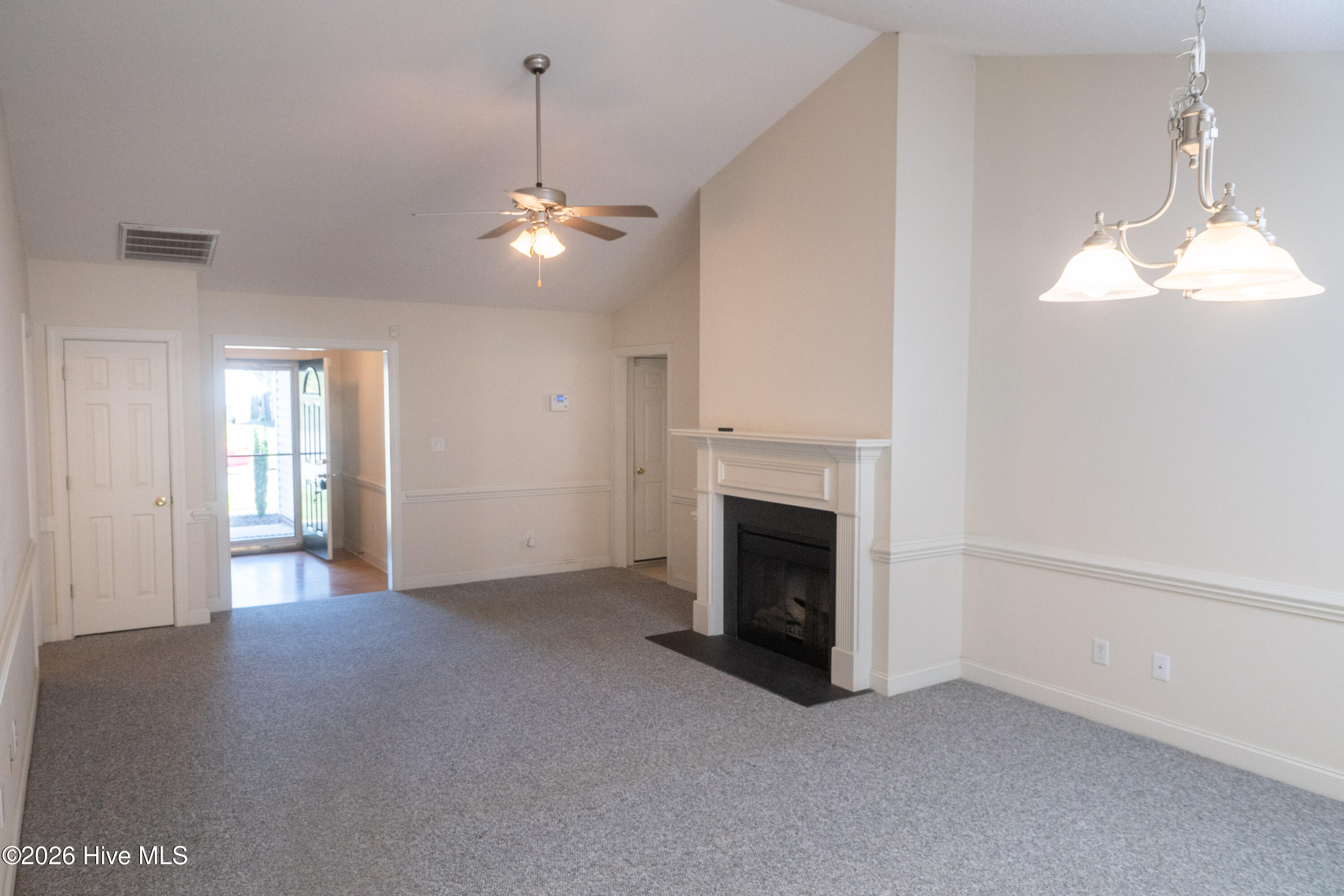 3870 Countryaire Drive Property Photo 12