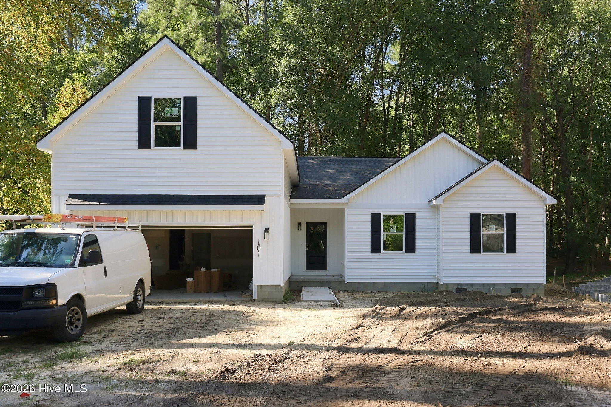 101 Hillside Drive Property Photo 1