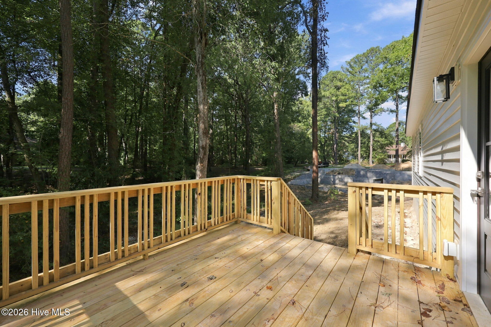 101 Hillside Drive Property Photo 4
