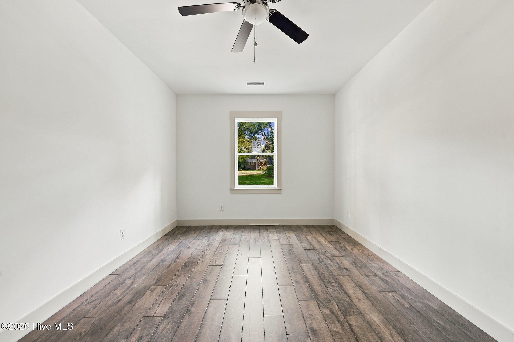 101 Hillside Drive Property Photo 26