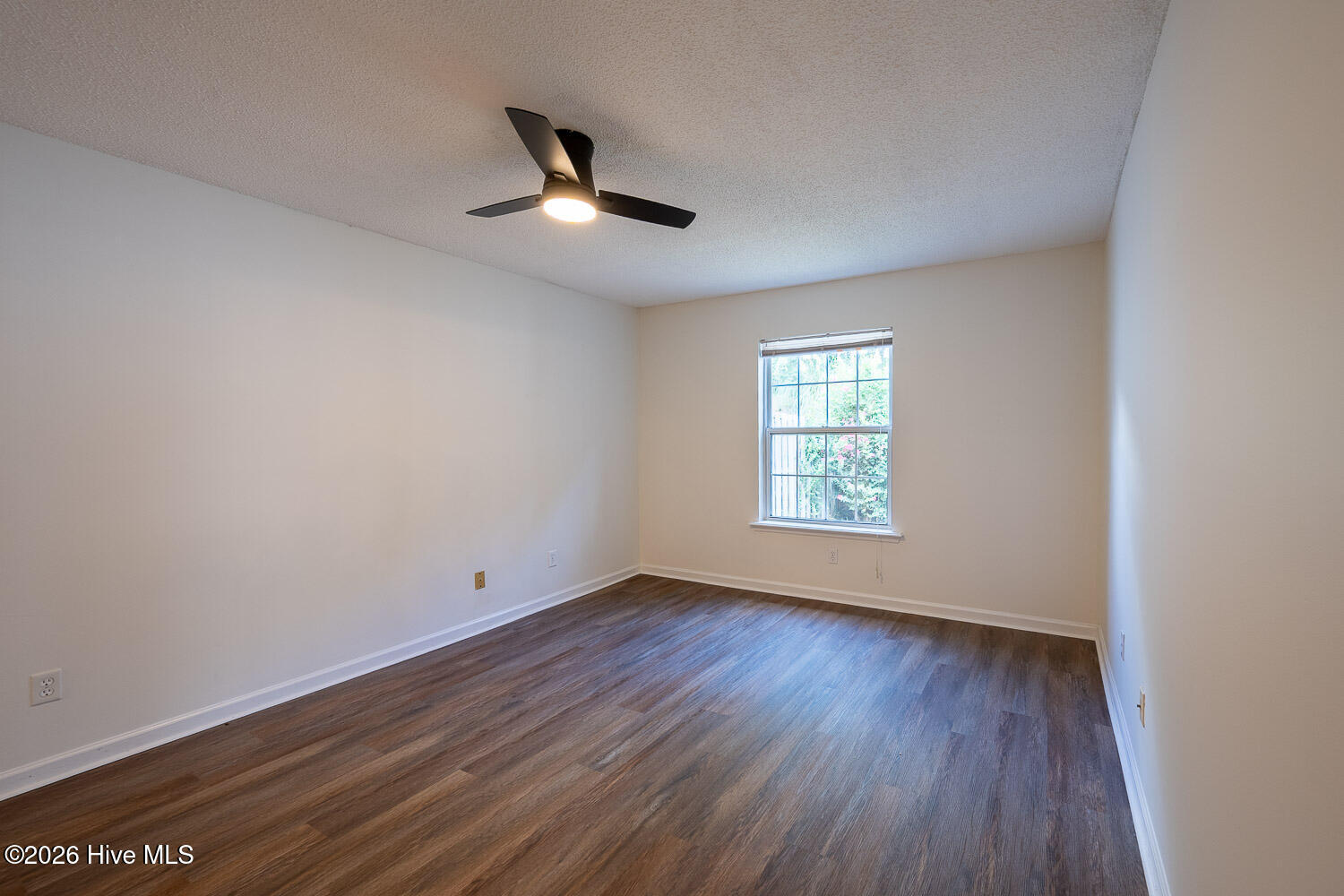 107 Barts Drive Property Photo 10