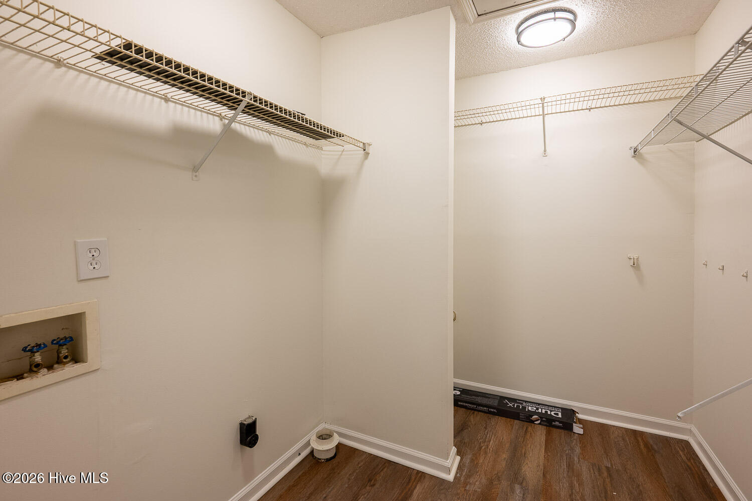 107 Barts Drive Property Photo 12
