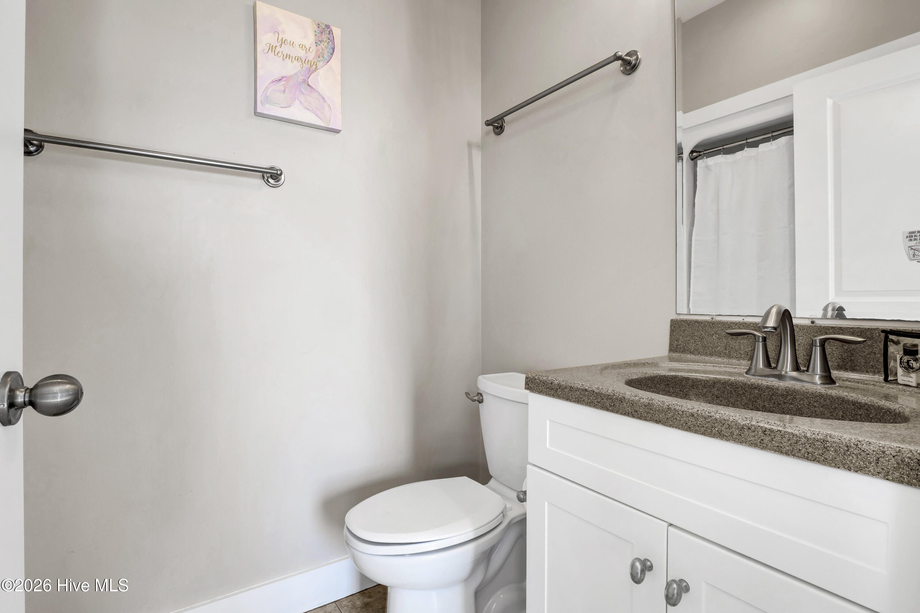 105 Bay Court Property Photo 18