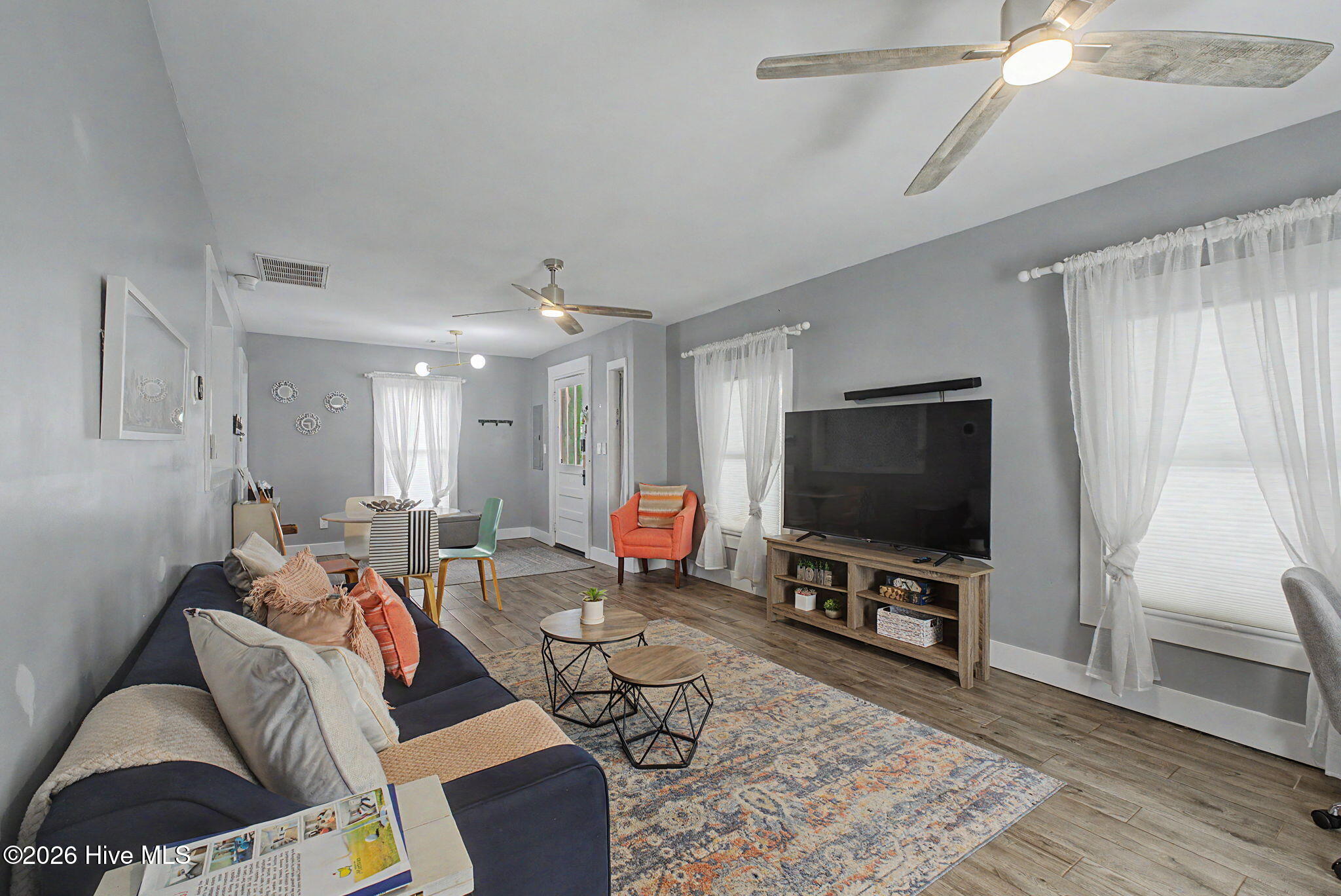 306 Ellis Street Property Photo 11