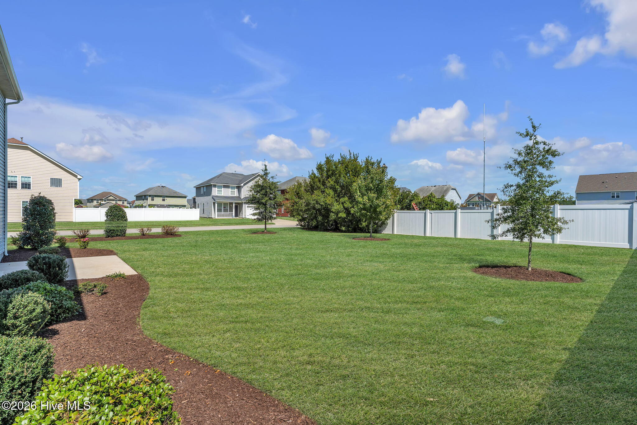 1306 Elder Street Property Photo 4