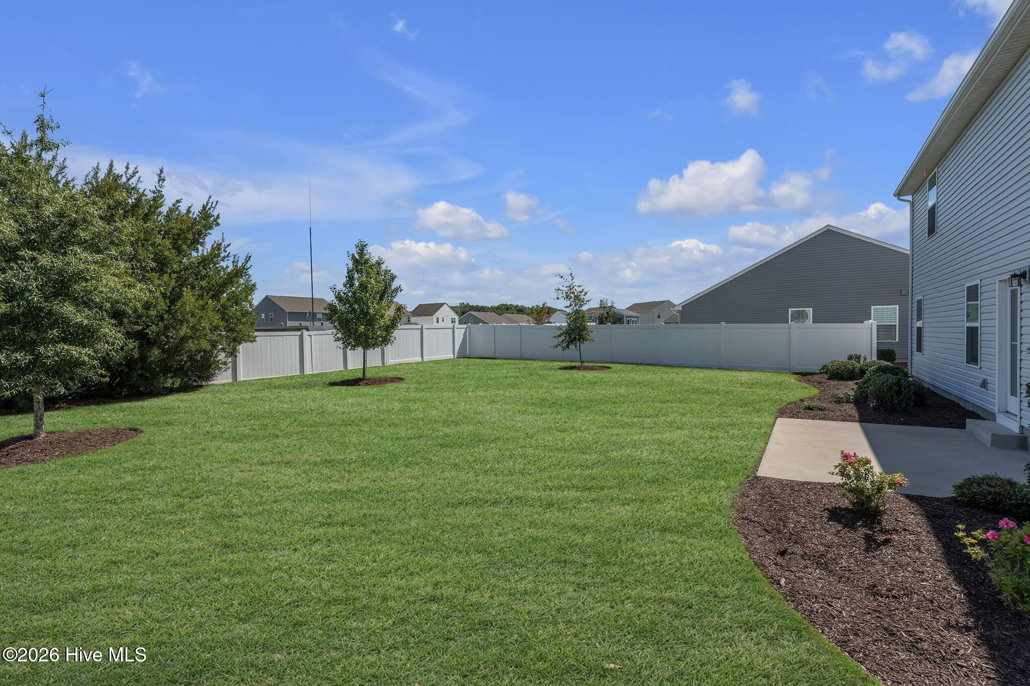 1306 Elder Street Property Photo 5