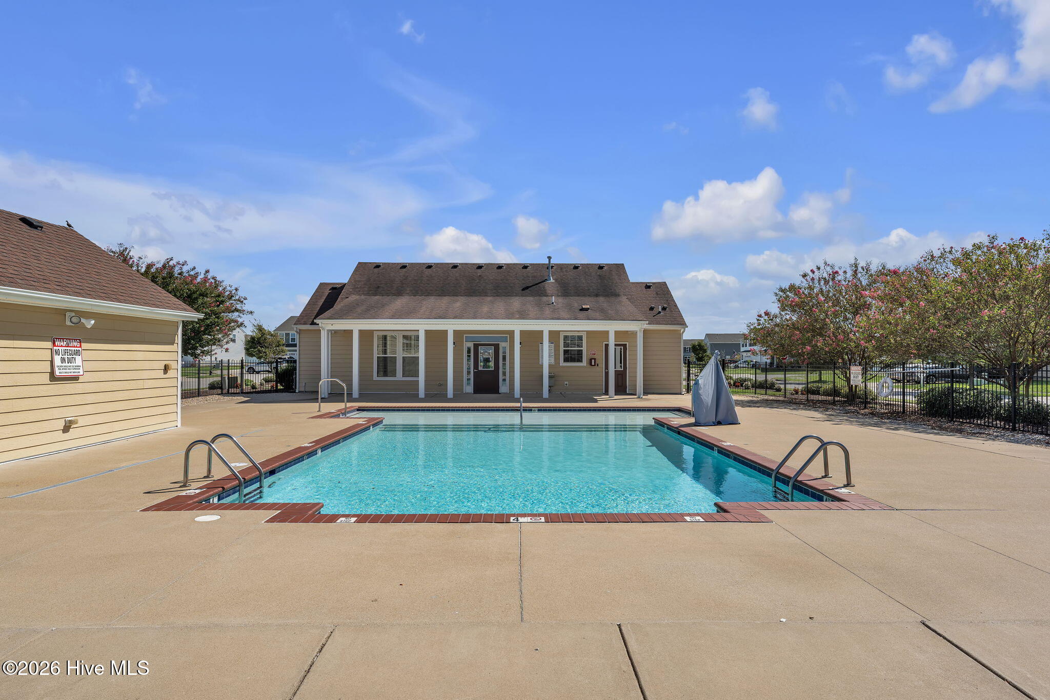 1306 Elder Street Property Photo 7