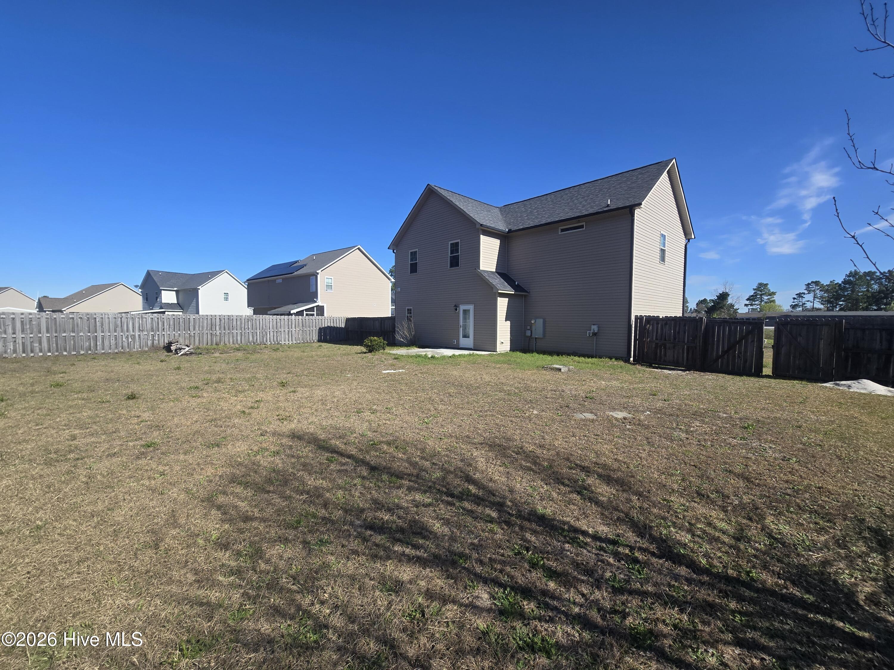 333 Inverness Drive Property Photo 3